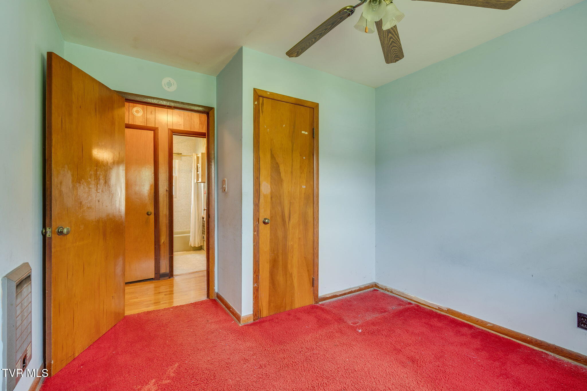 320 Independence Drive