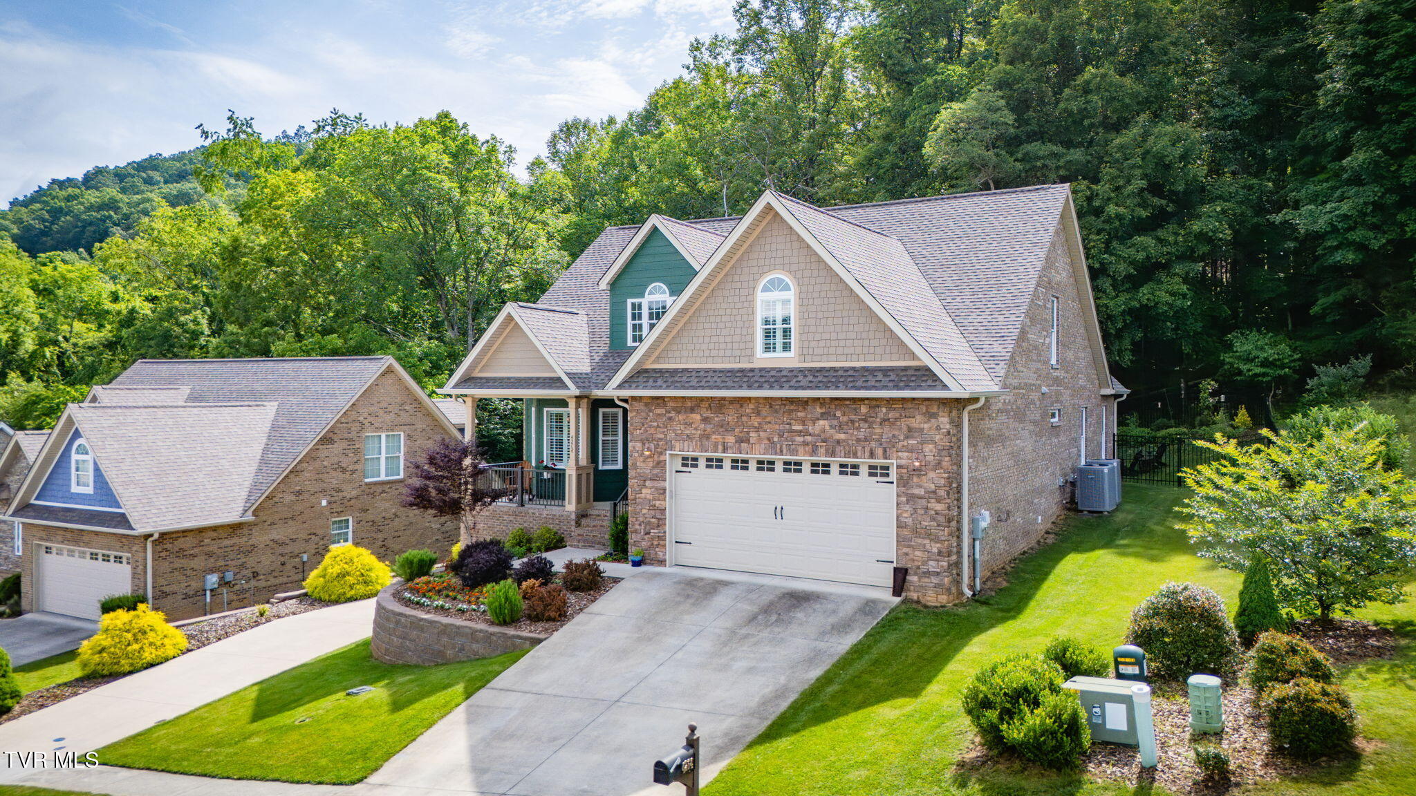 4264 Anchor Point