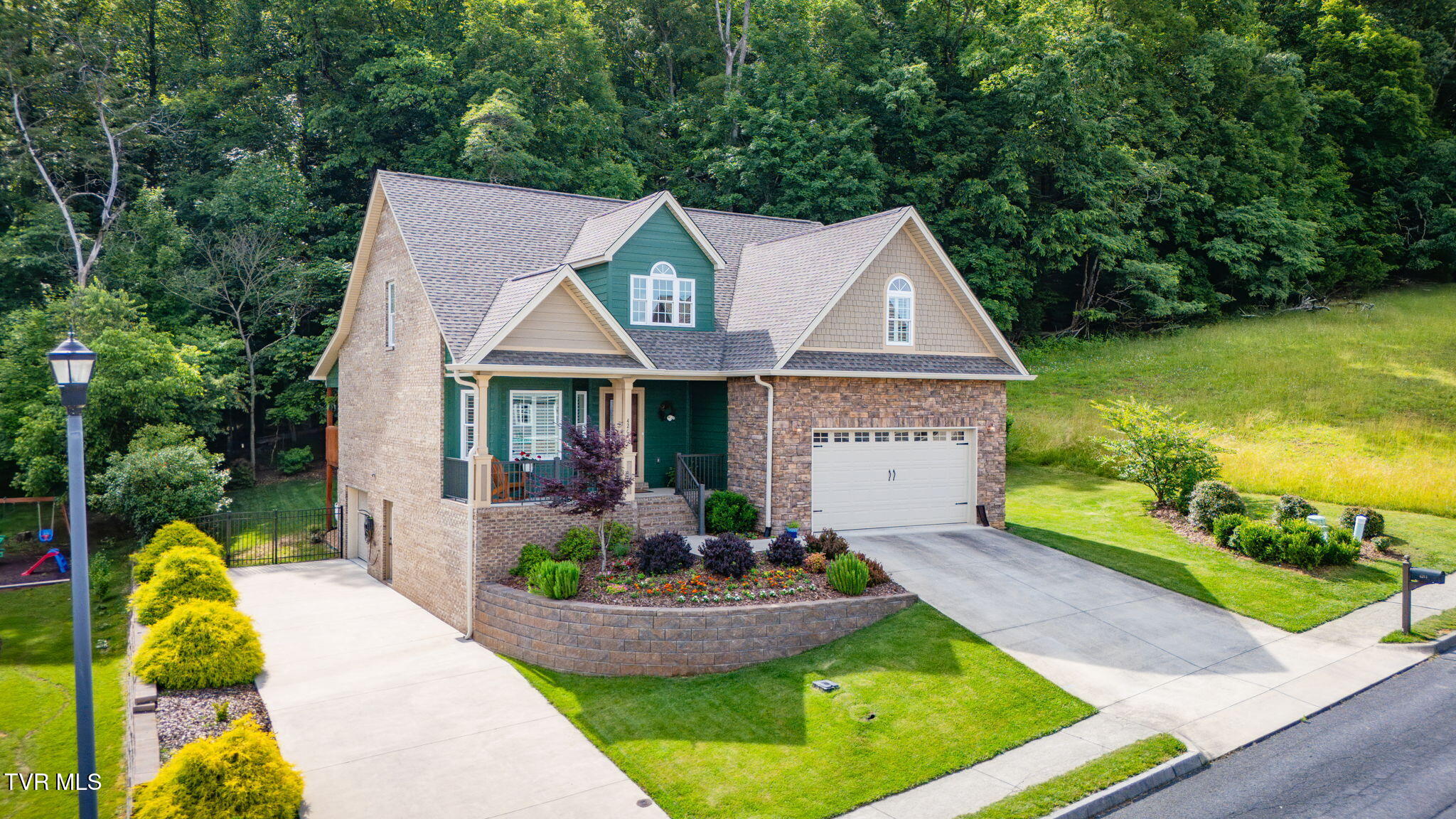 4264 Anchor Point