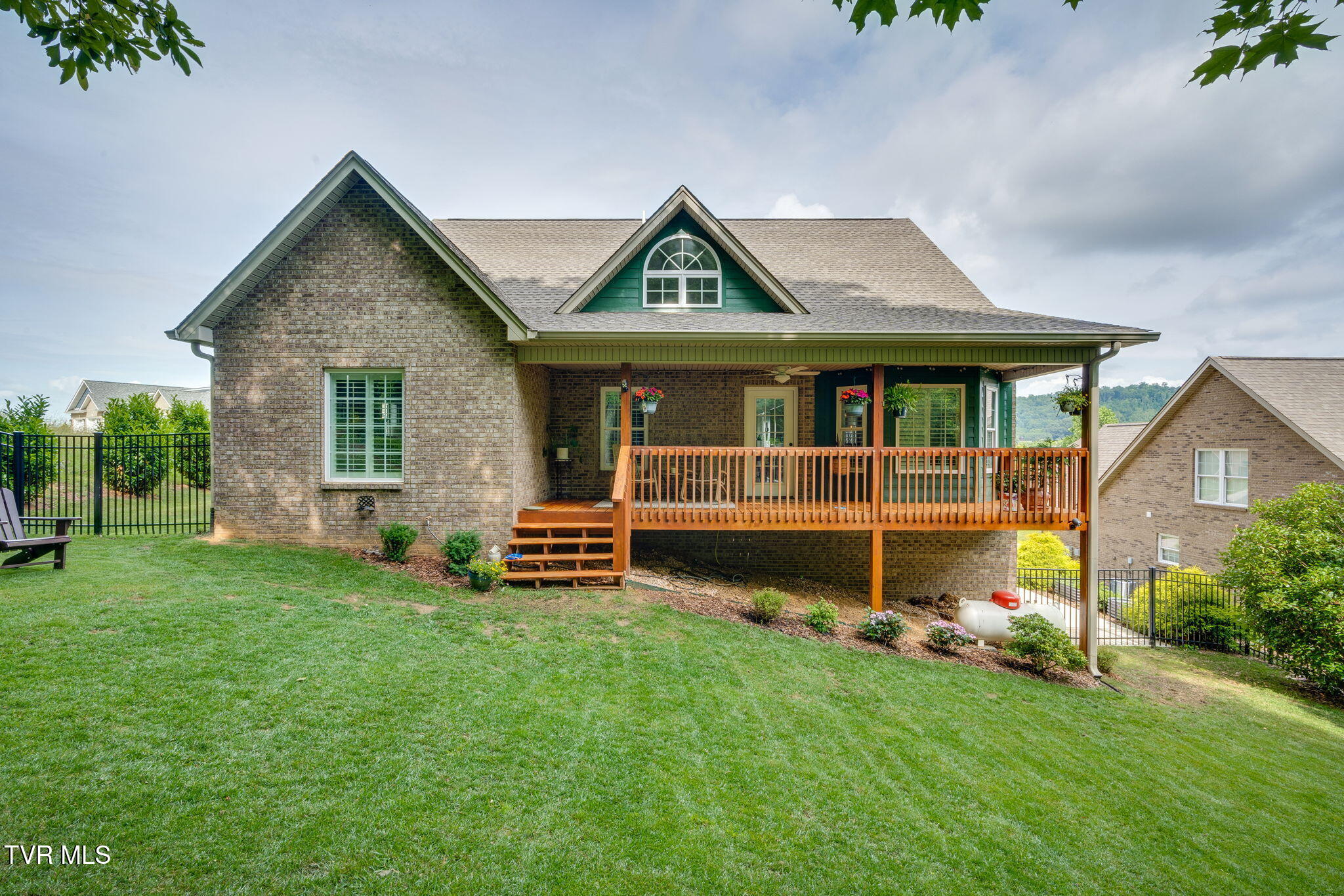 4264 Anchor Point