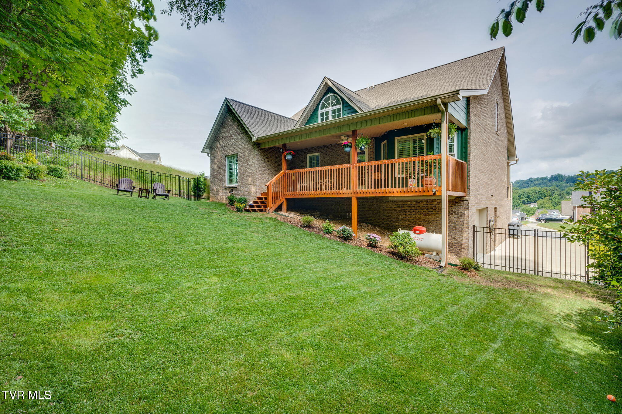 4264 Anchor Point