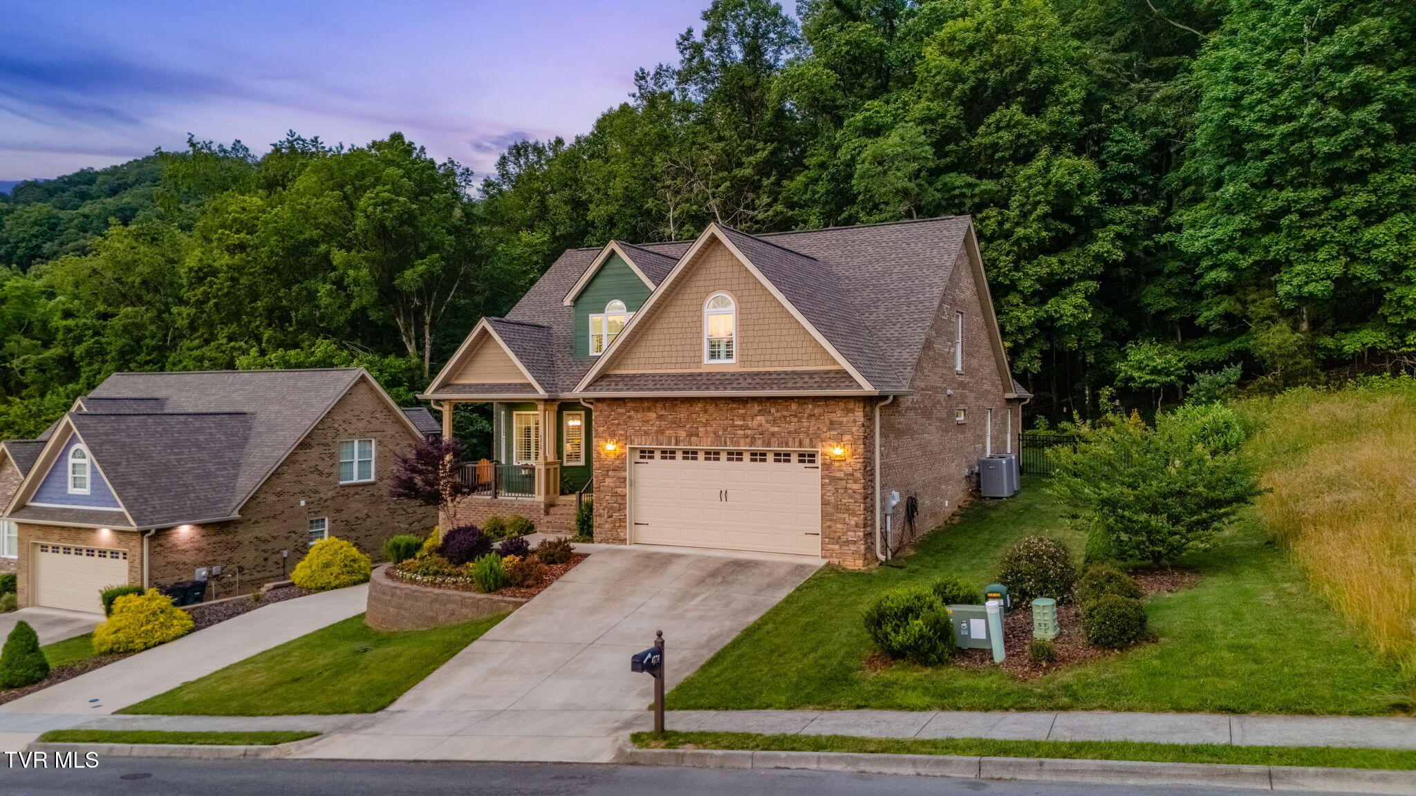 4264 Anchor Point
