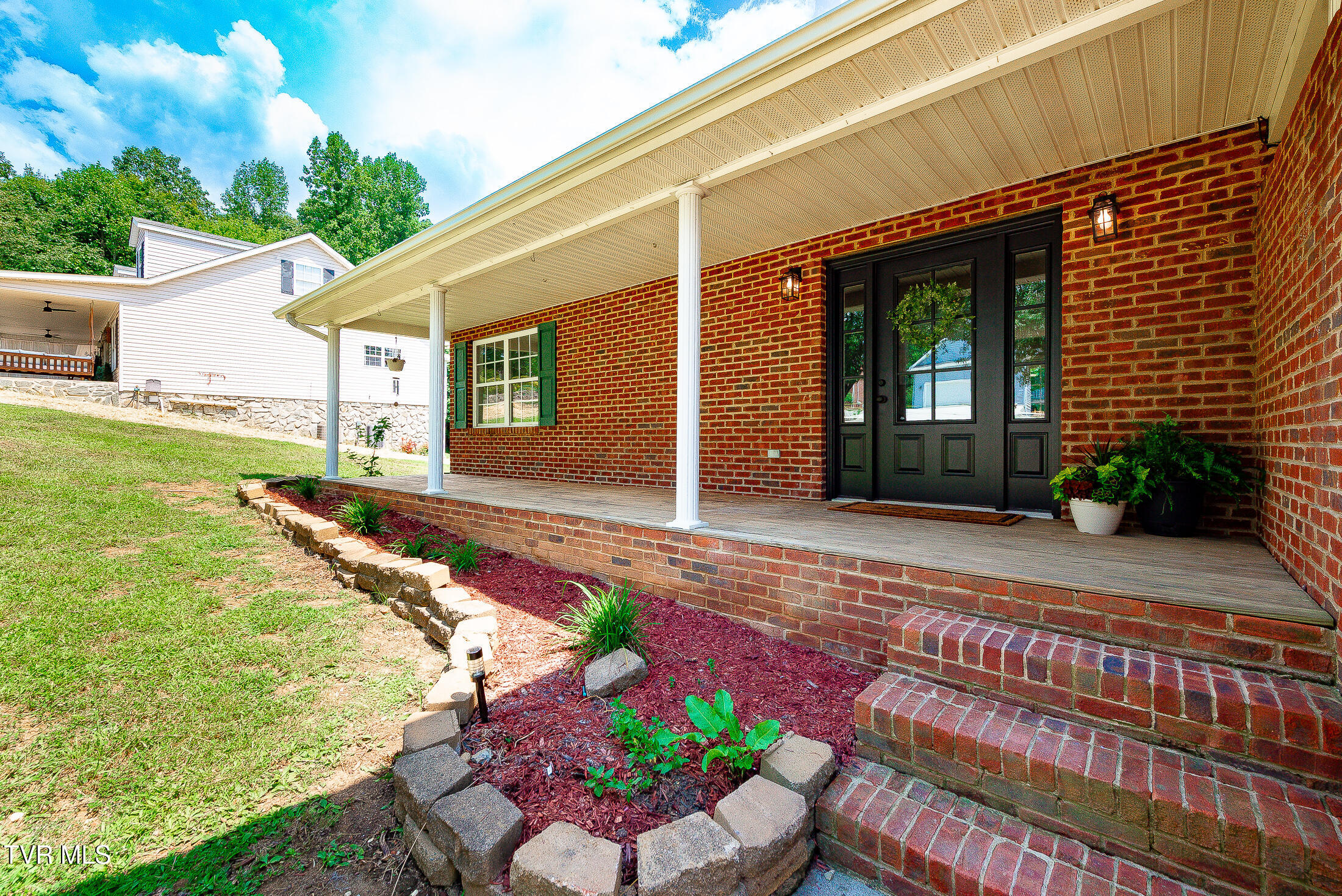 817 Stuffle Street