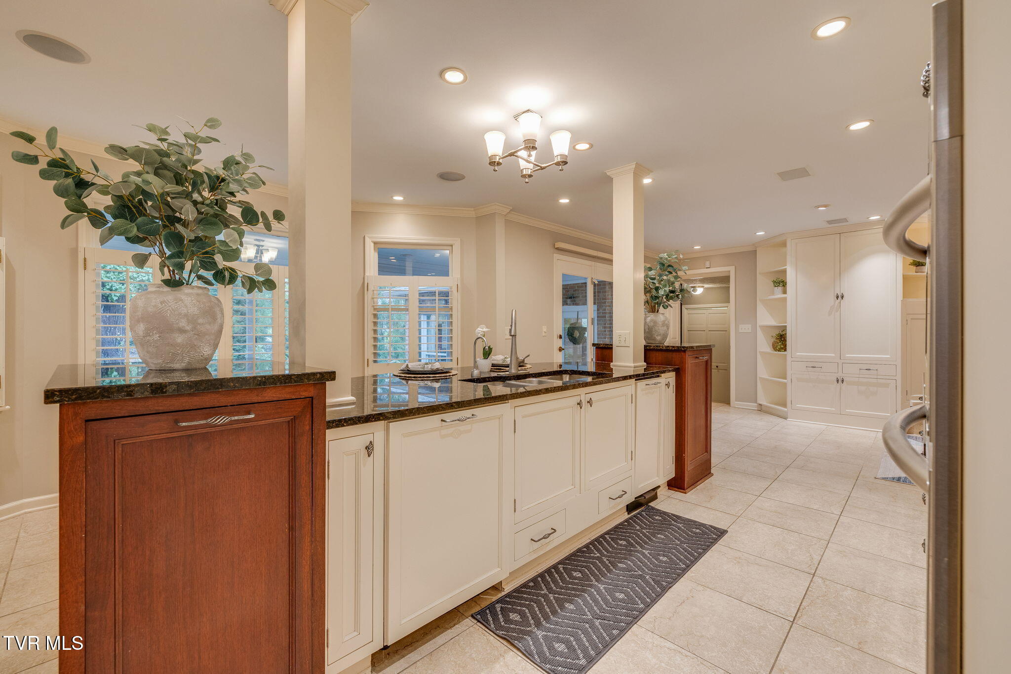 4113 Fox Lair Place