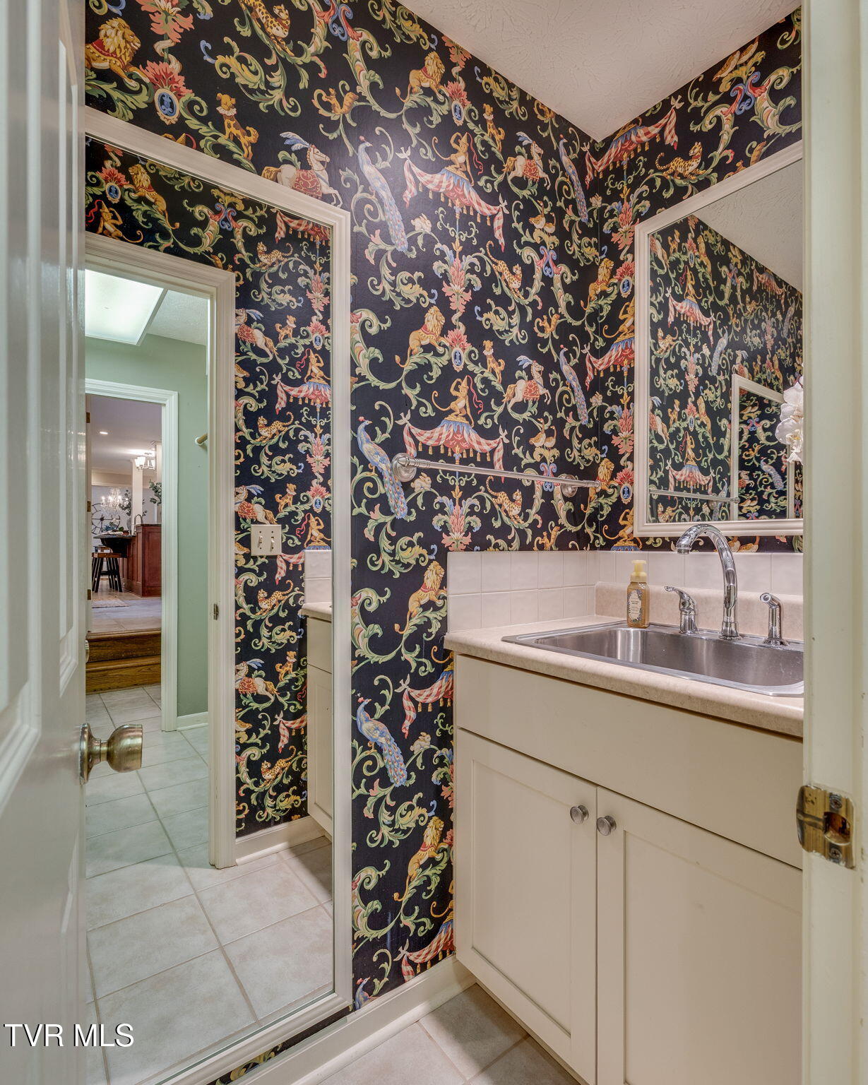 4113 Fox Lair Place