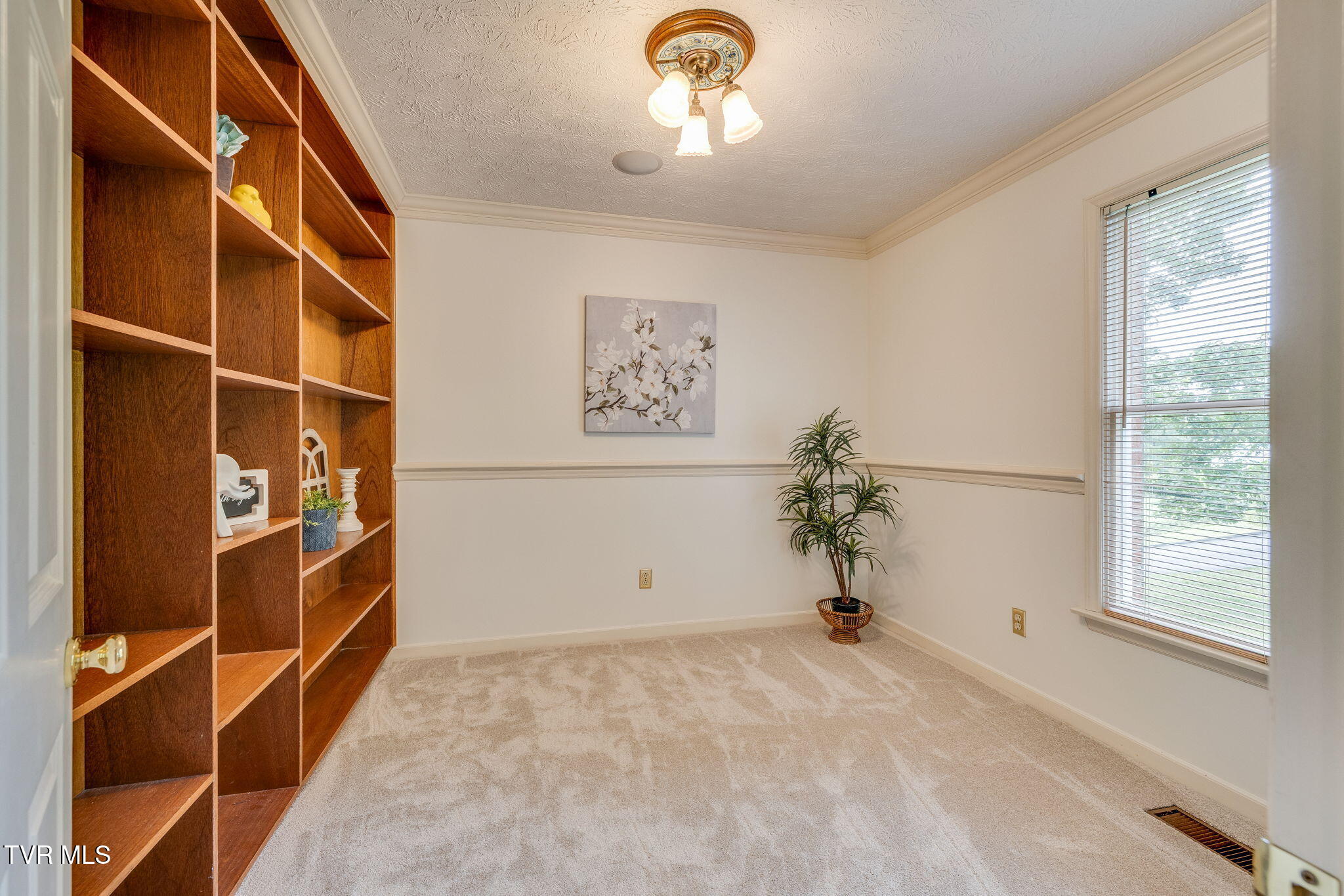 4113 Fox Lair Place