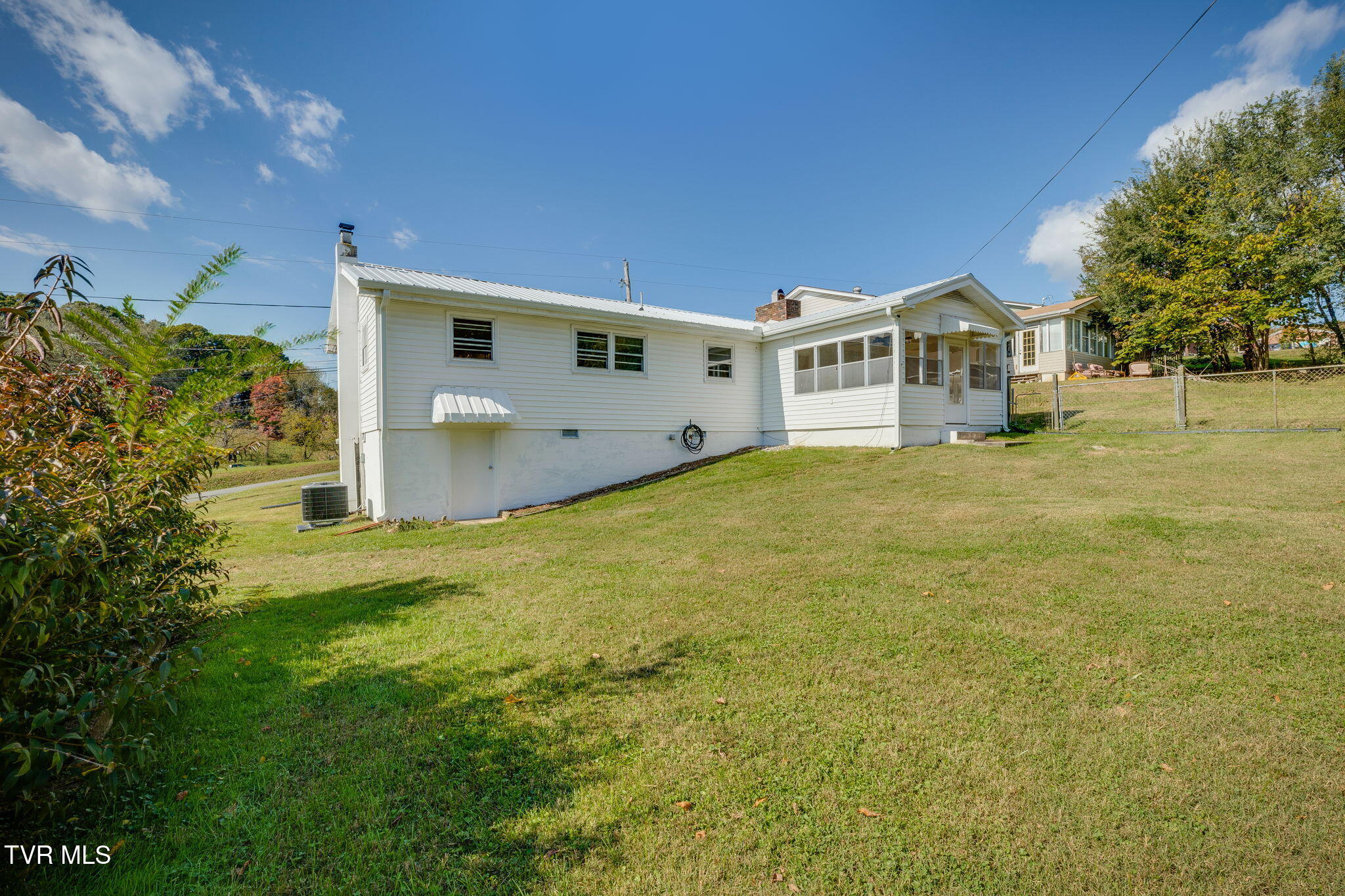 320 Independence Drive, Kingsport