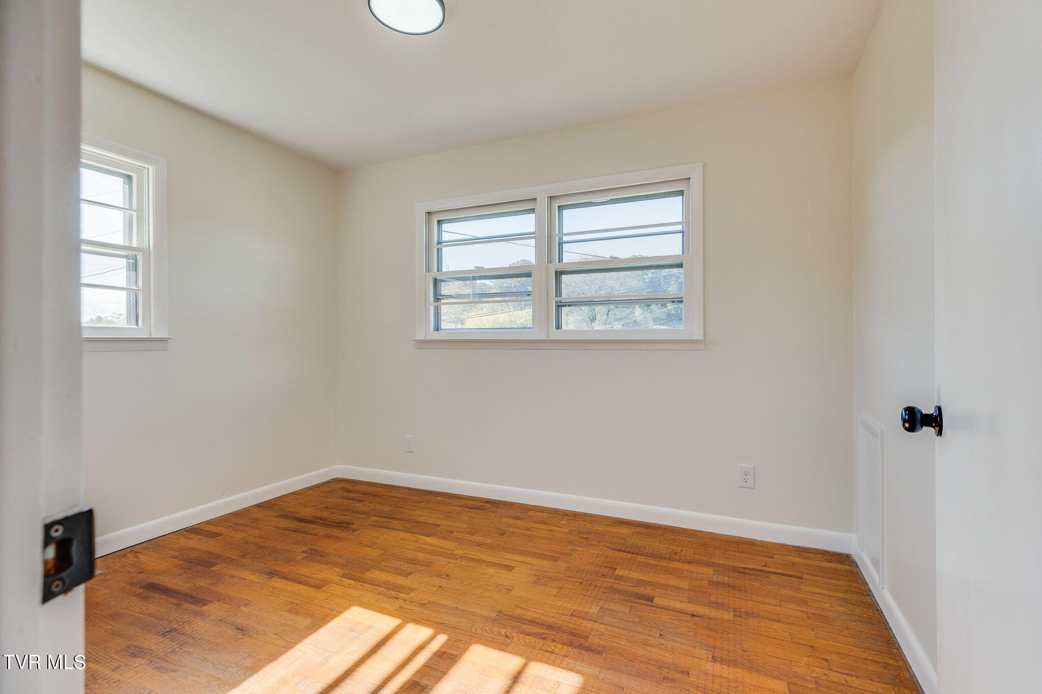 320 Independence Drive, Kingsport