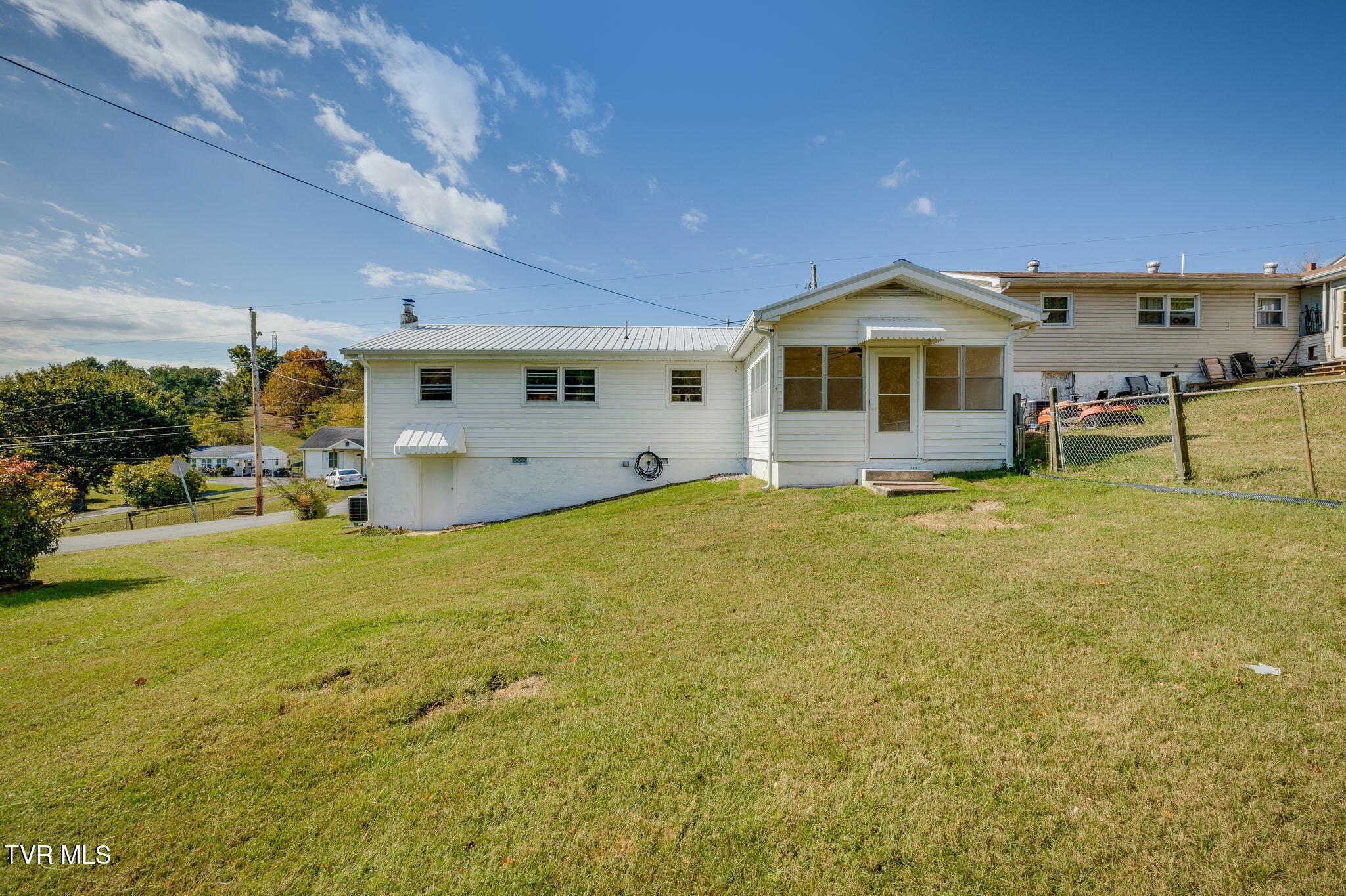 320 Independence Drive, Kingsport