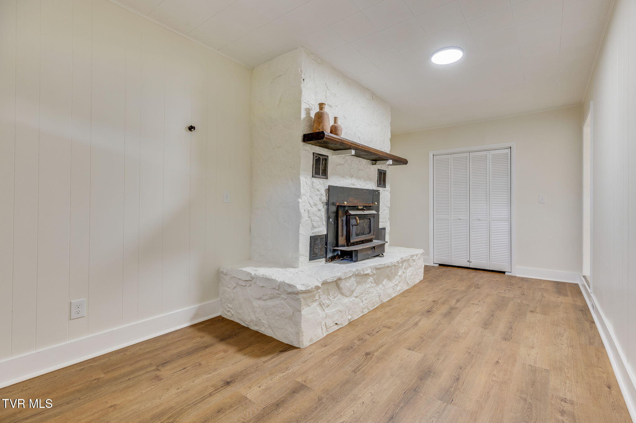 320 Independence Drive, Kingsport