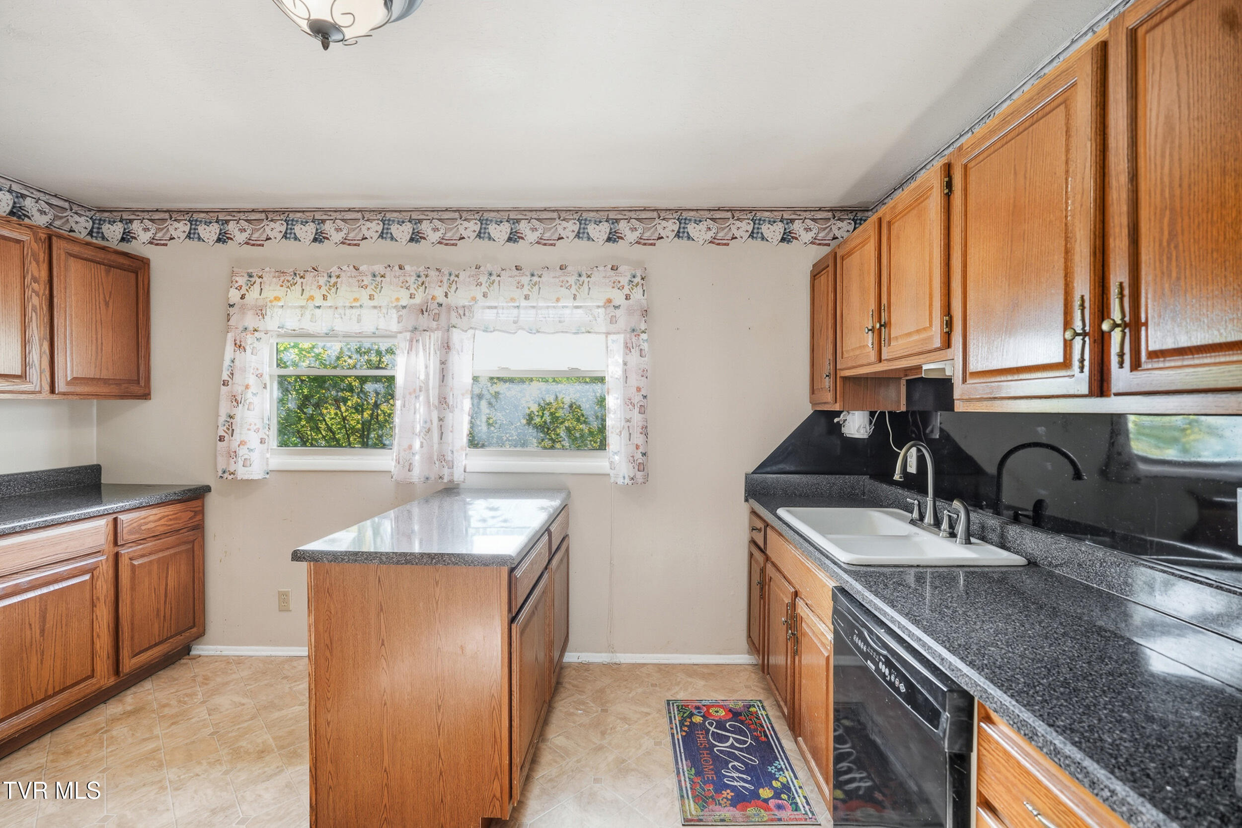 3500 Rustic Hills Drive, Kingsport
