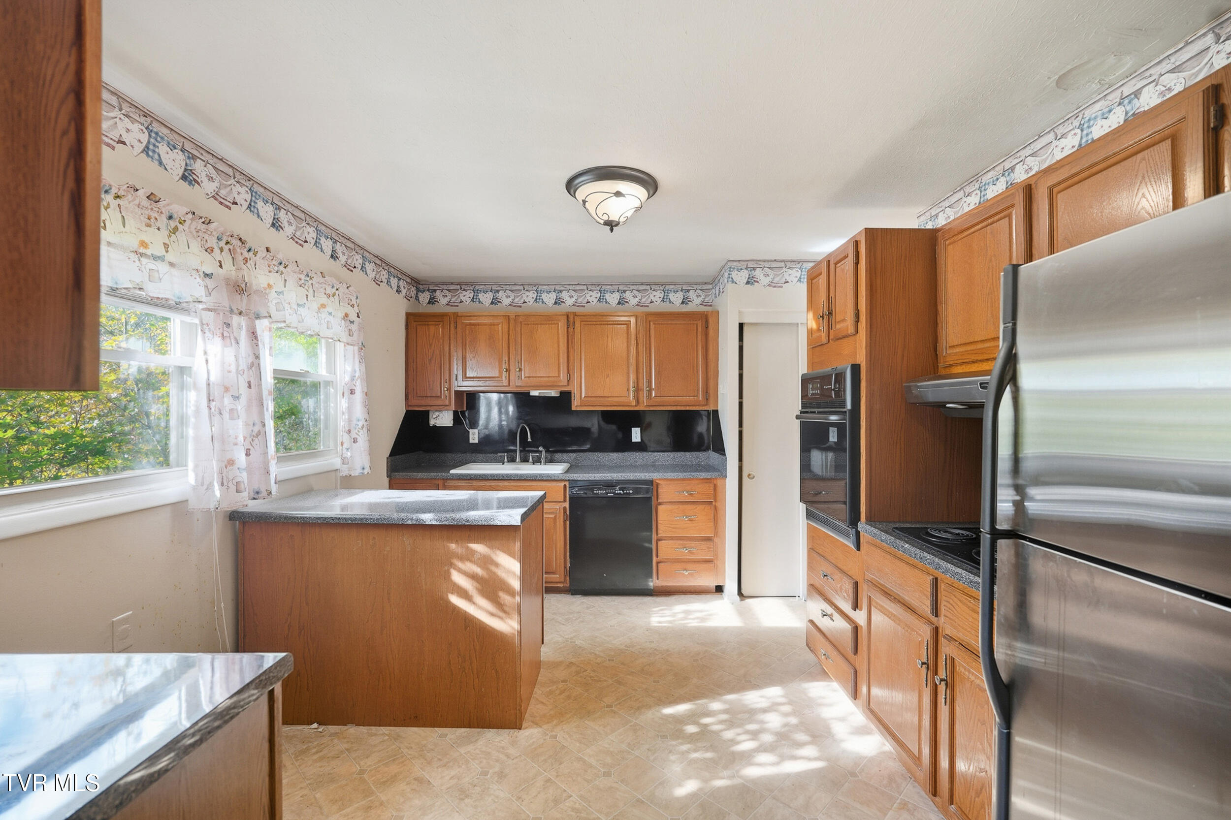 3500 Rustic Hills Drive, Kingsport