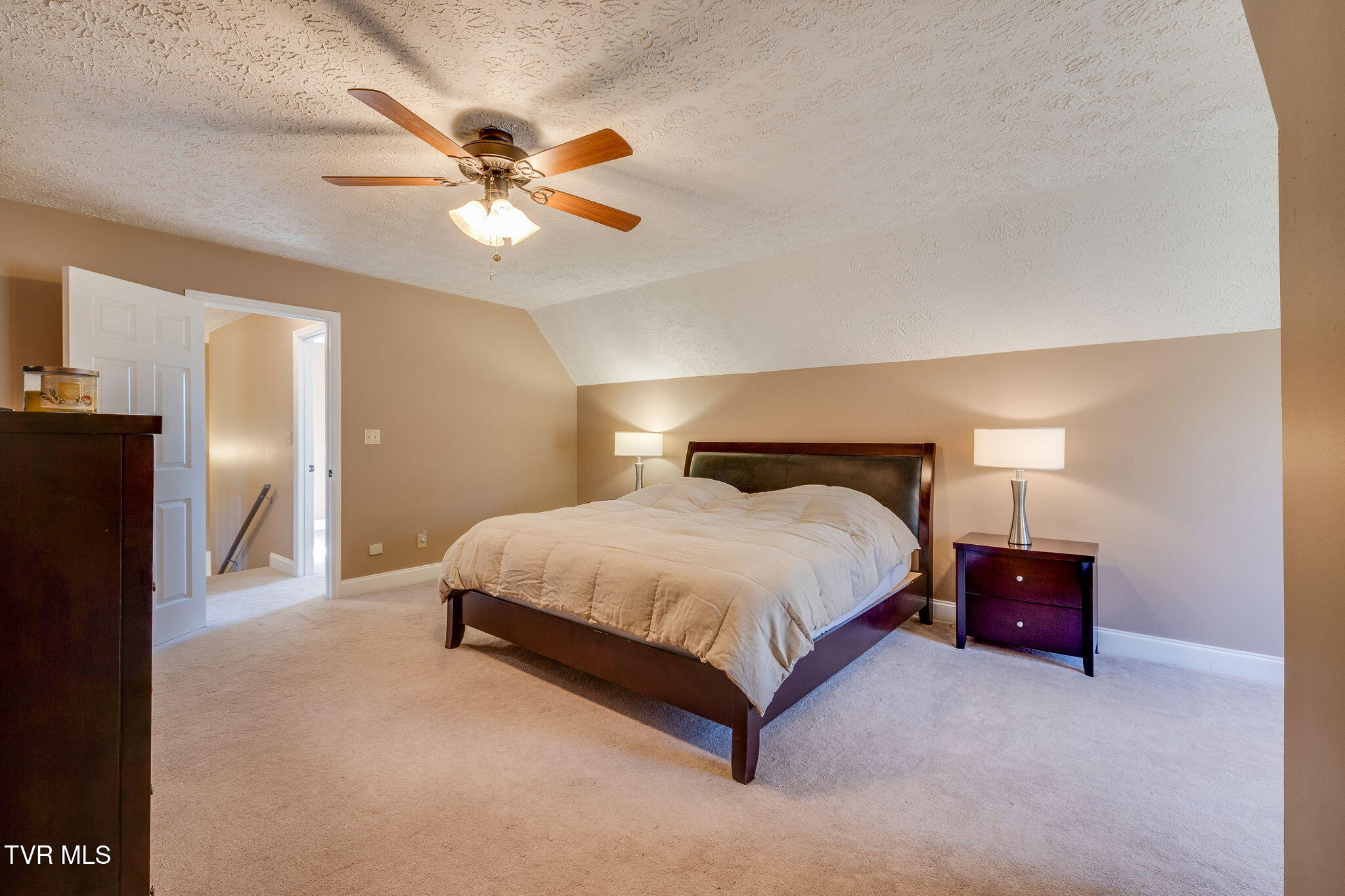 124 Highland Hills Drive