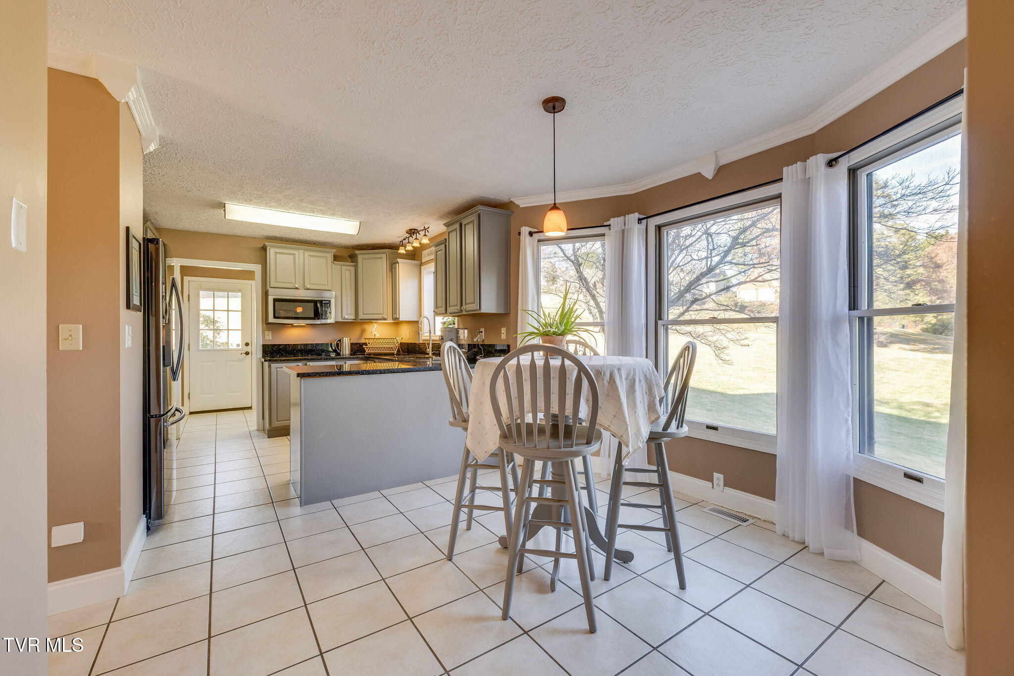 124 Highland Hills Drive