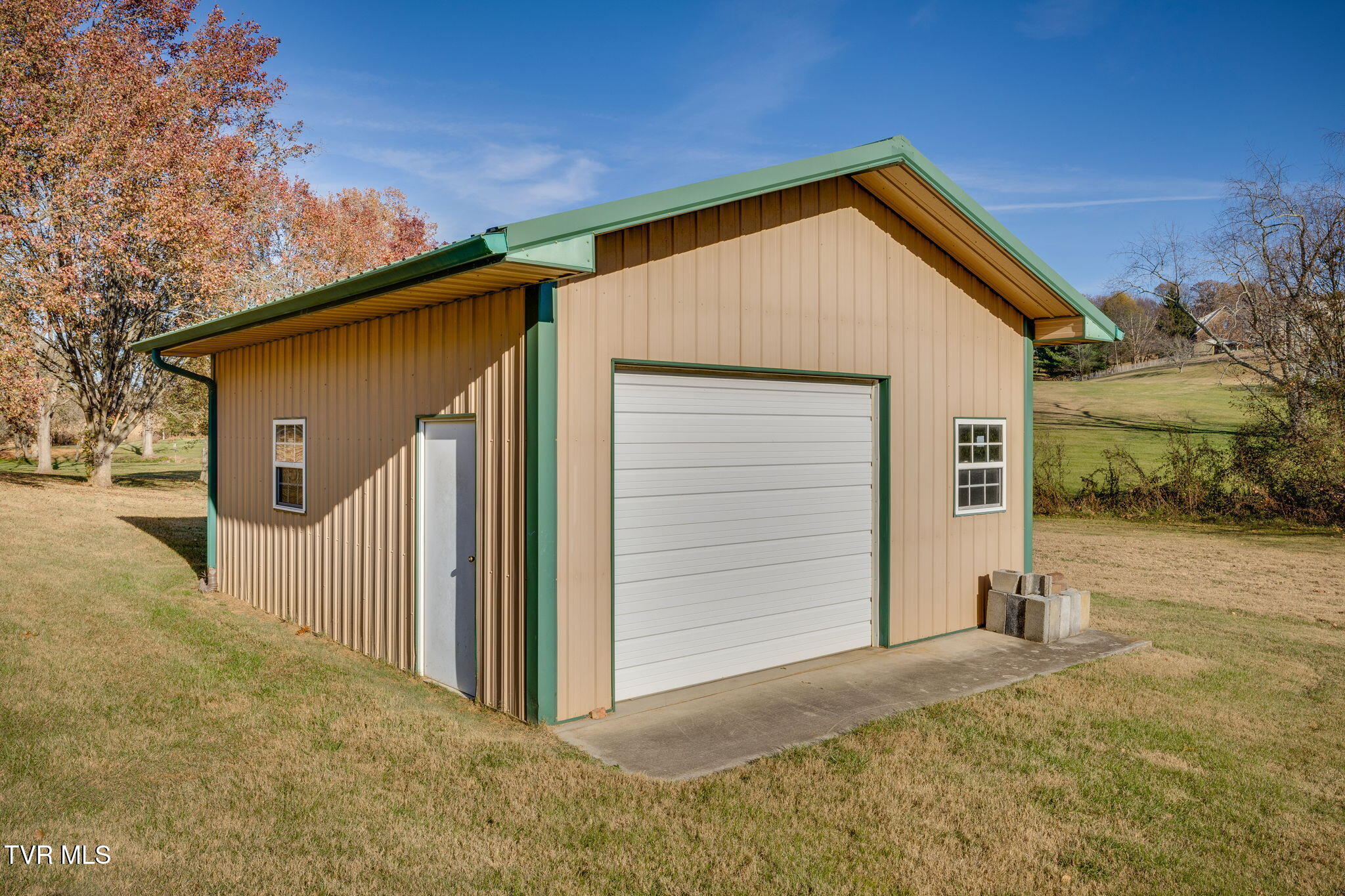 124 Highland Hills Drive