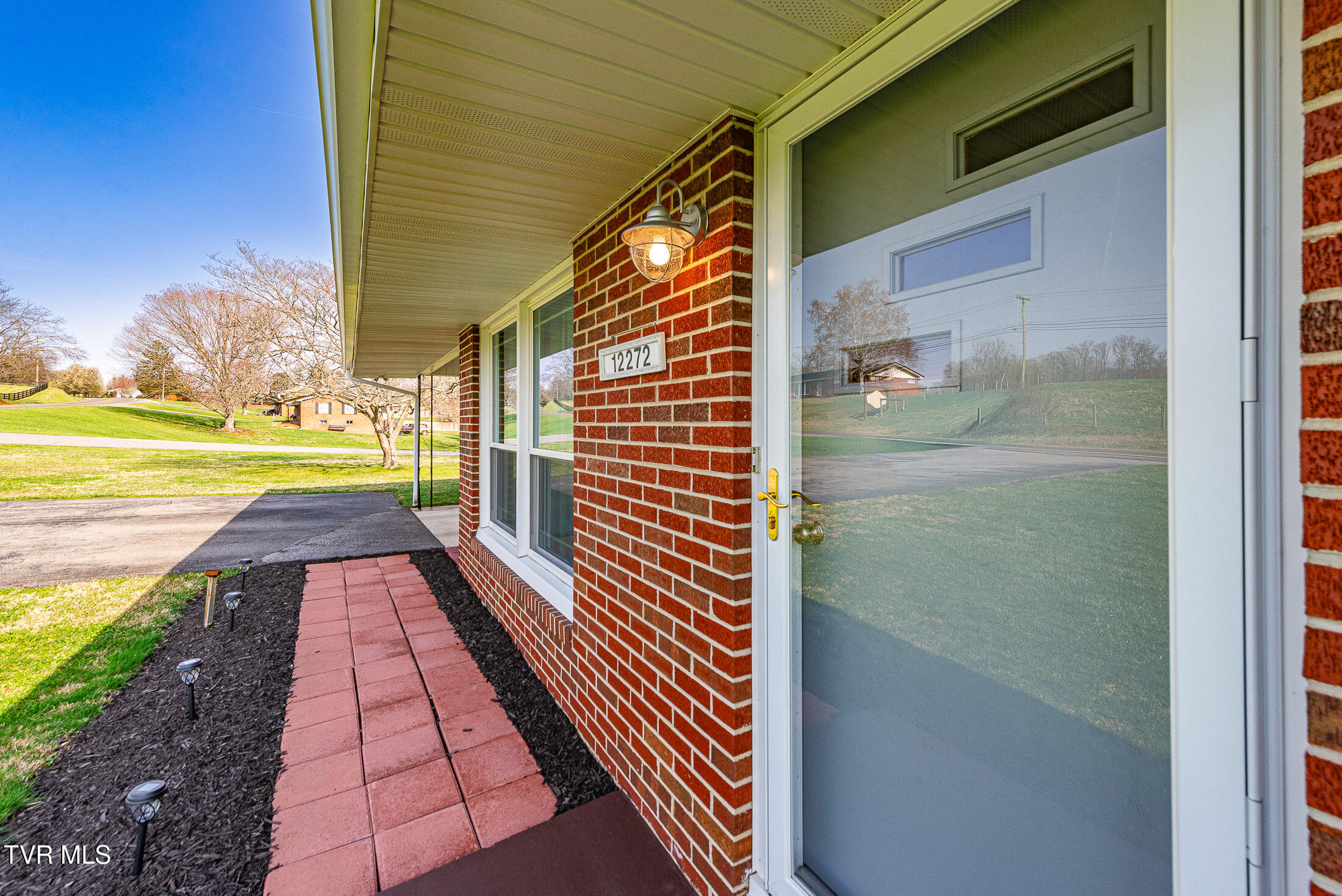 12272 Nickelsville Highway