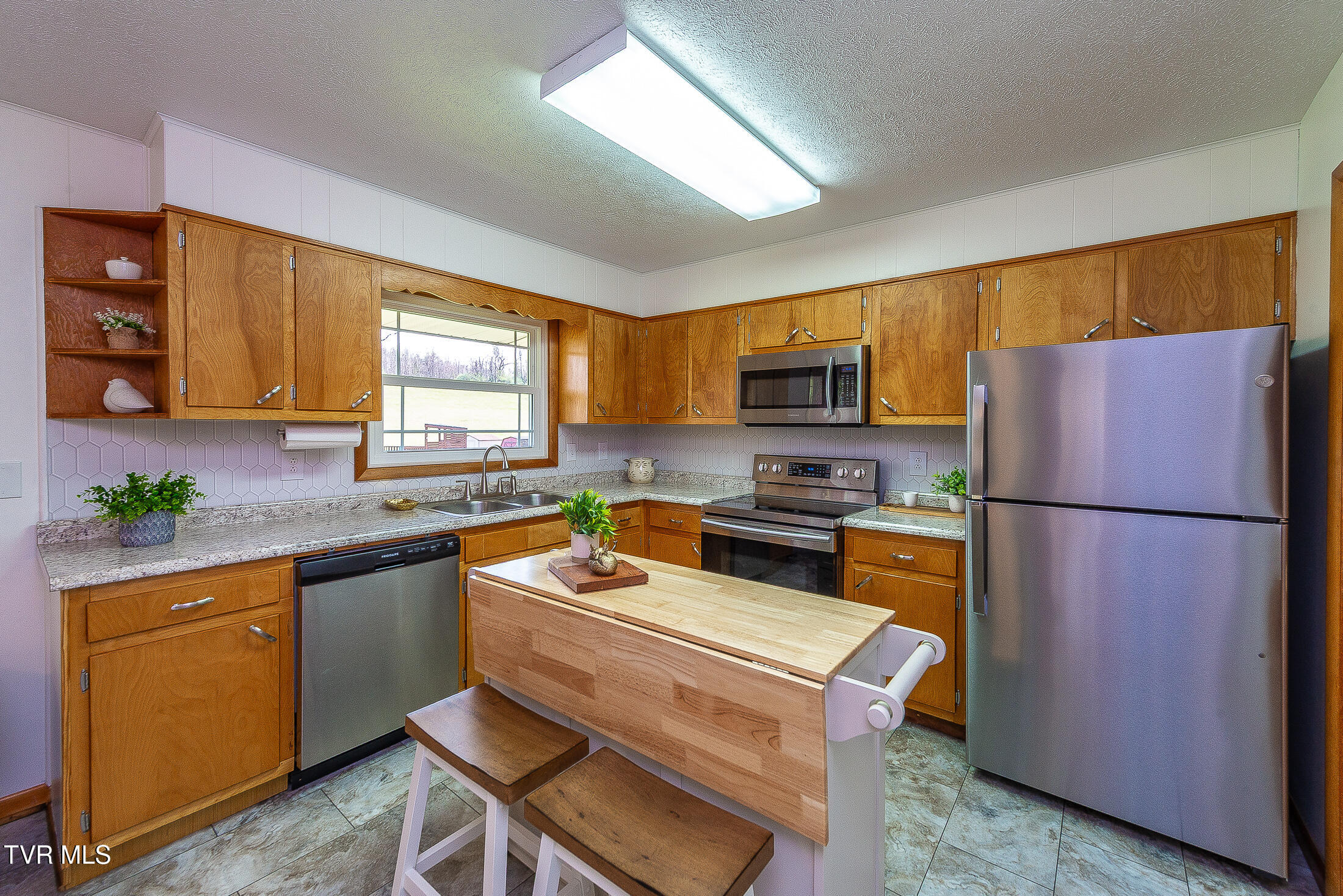 12272 Nickelsville Highway