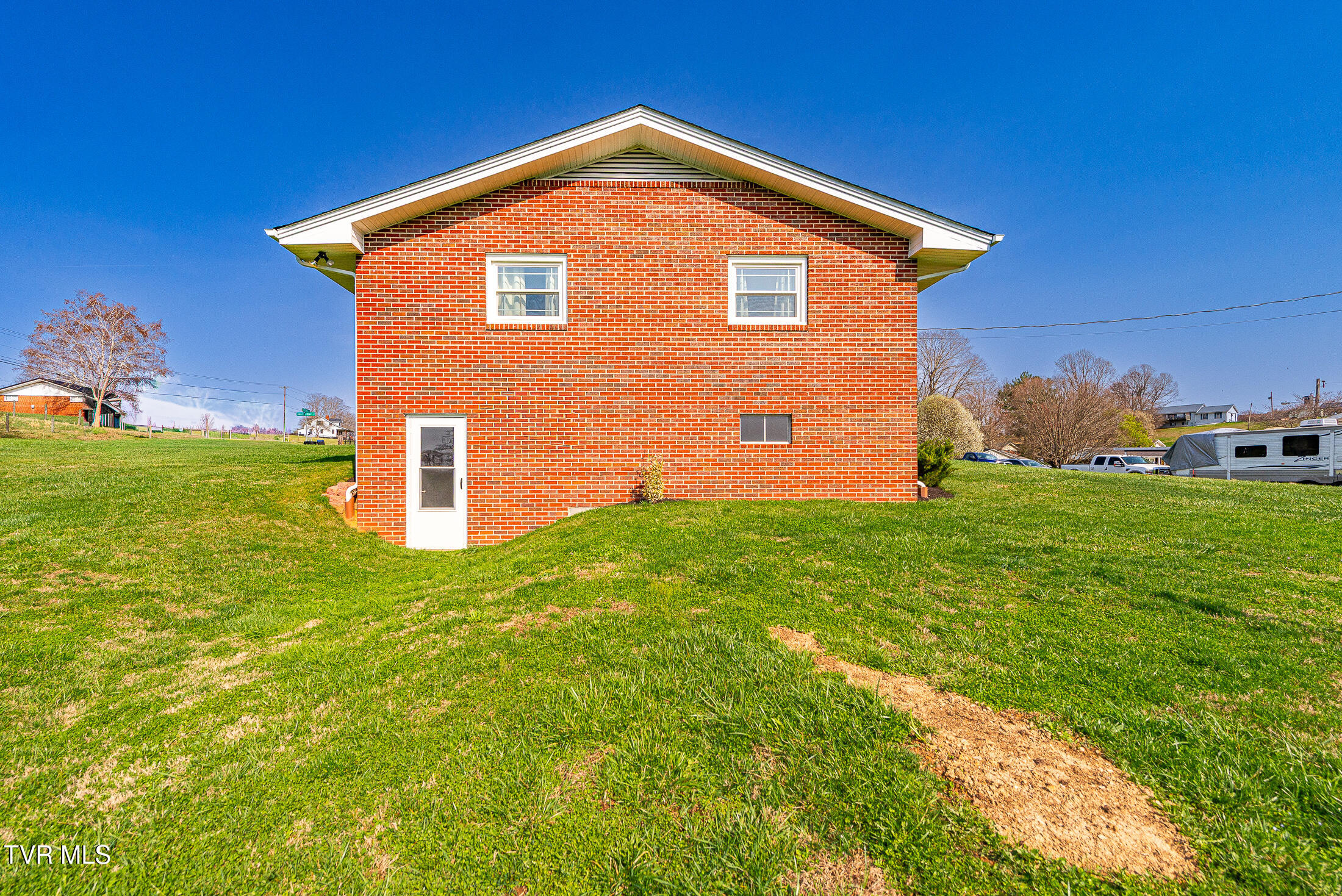 12272 Nickelsville Highway