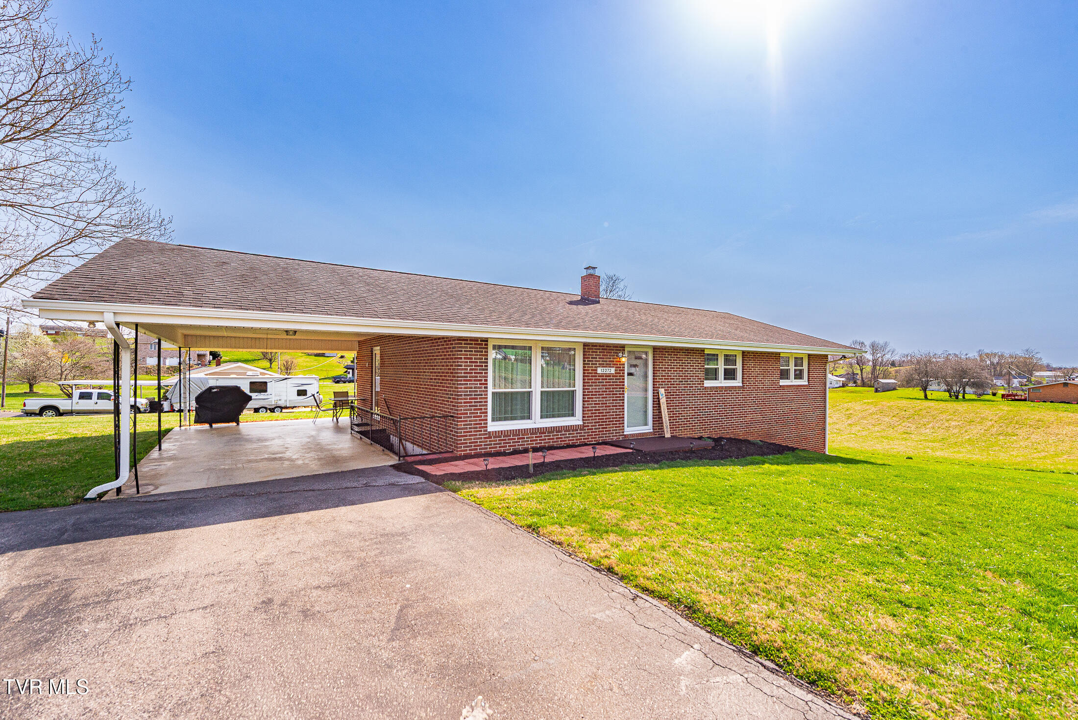 12272 Nickelsville Highway