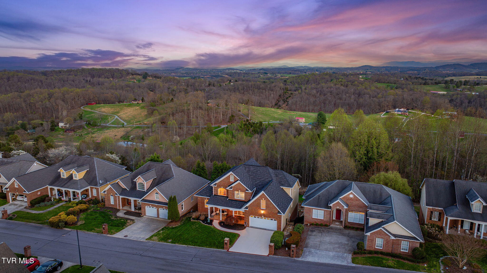 280 Alpine Trail