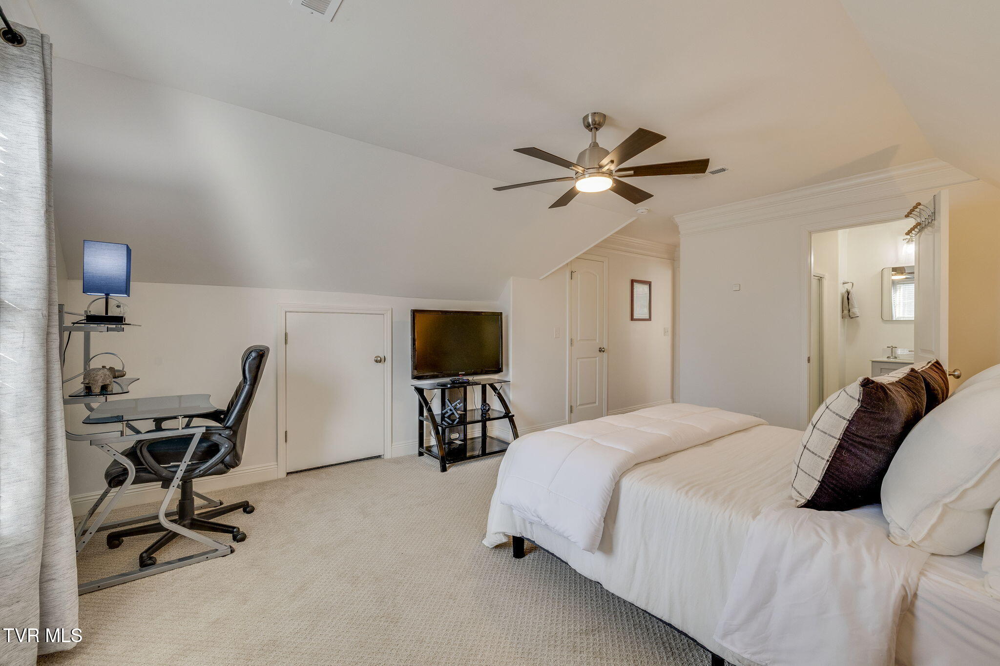 280 Alpine Trail