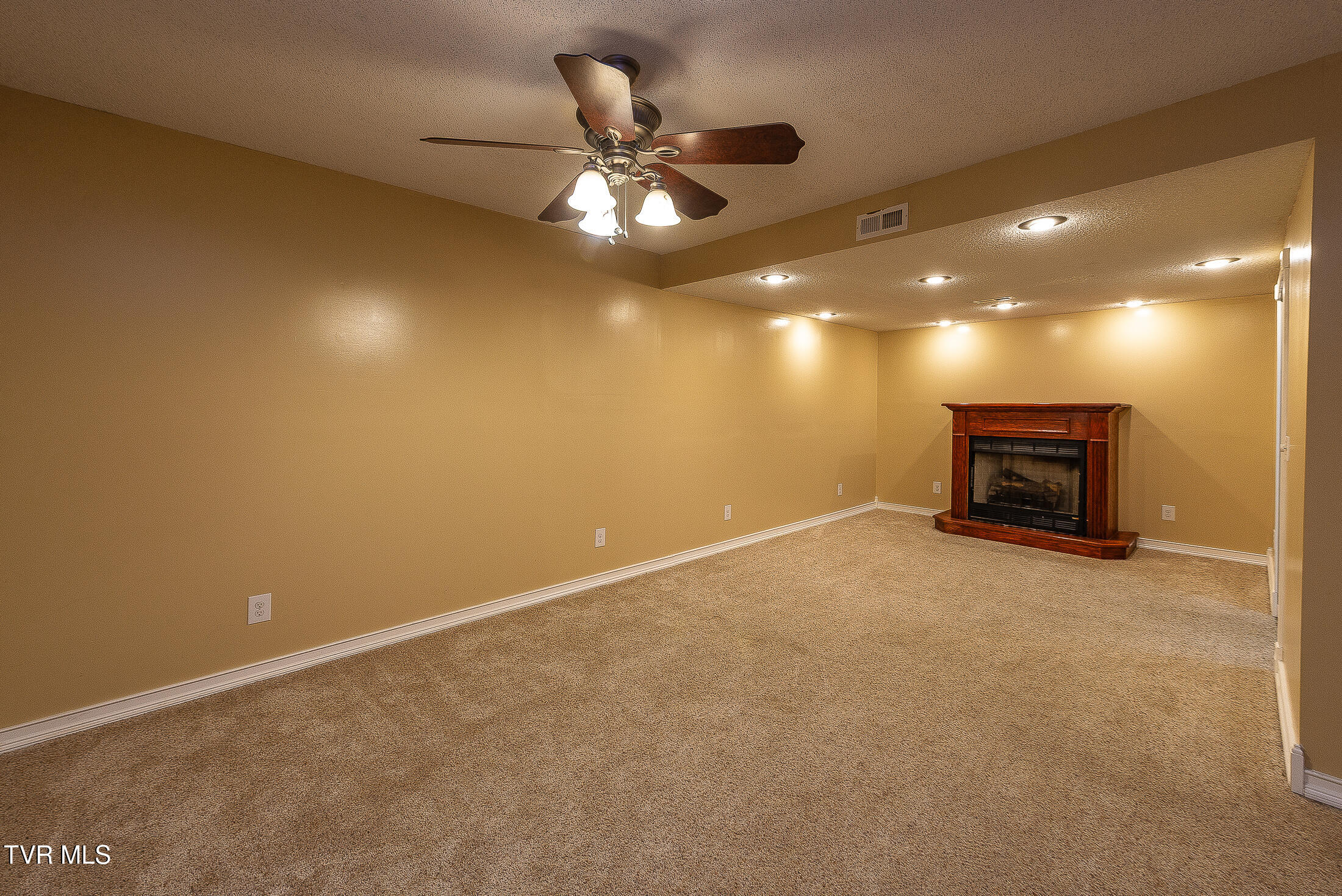 101 Kings Mountain Drive