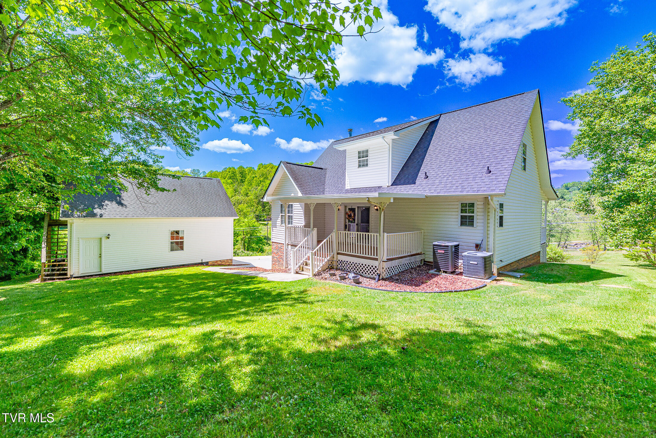 101 Kings Mountain Drive