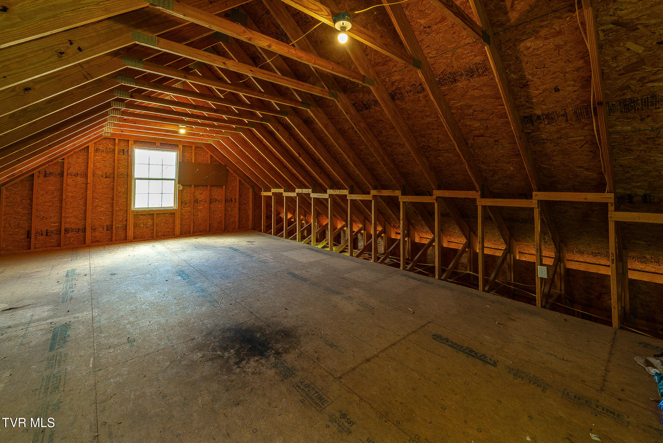 101 Kings Mountain Drive