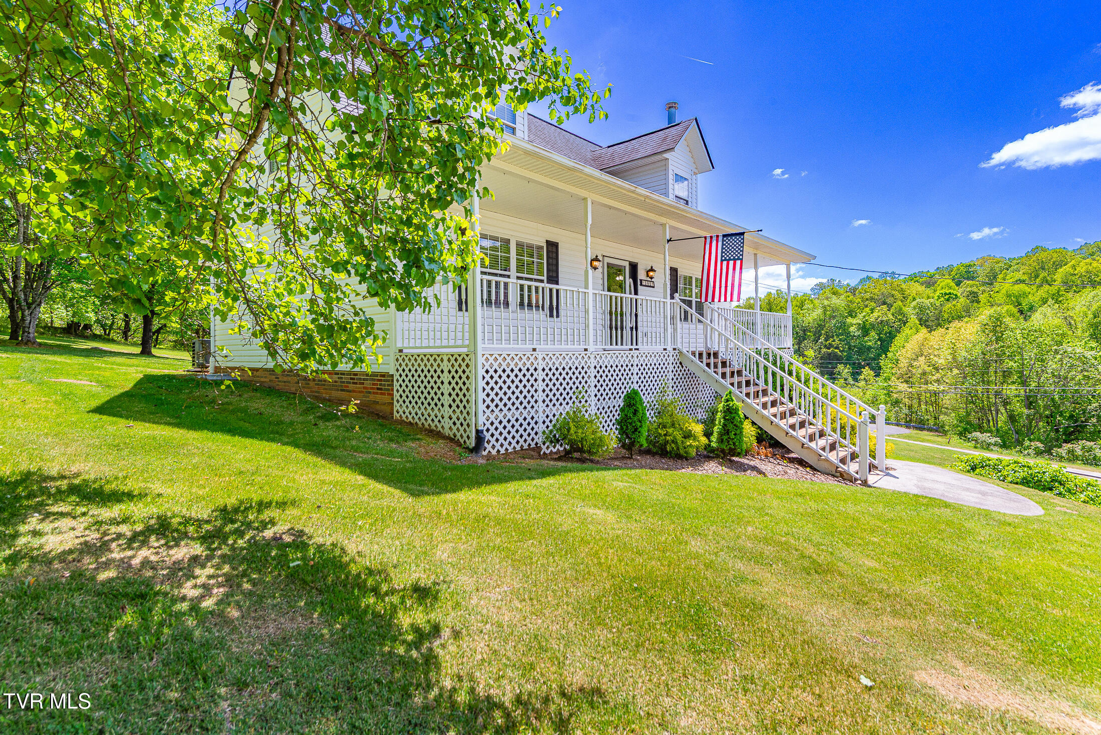 101 Kings Mountain Drive