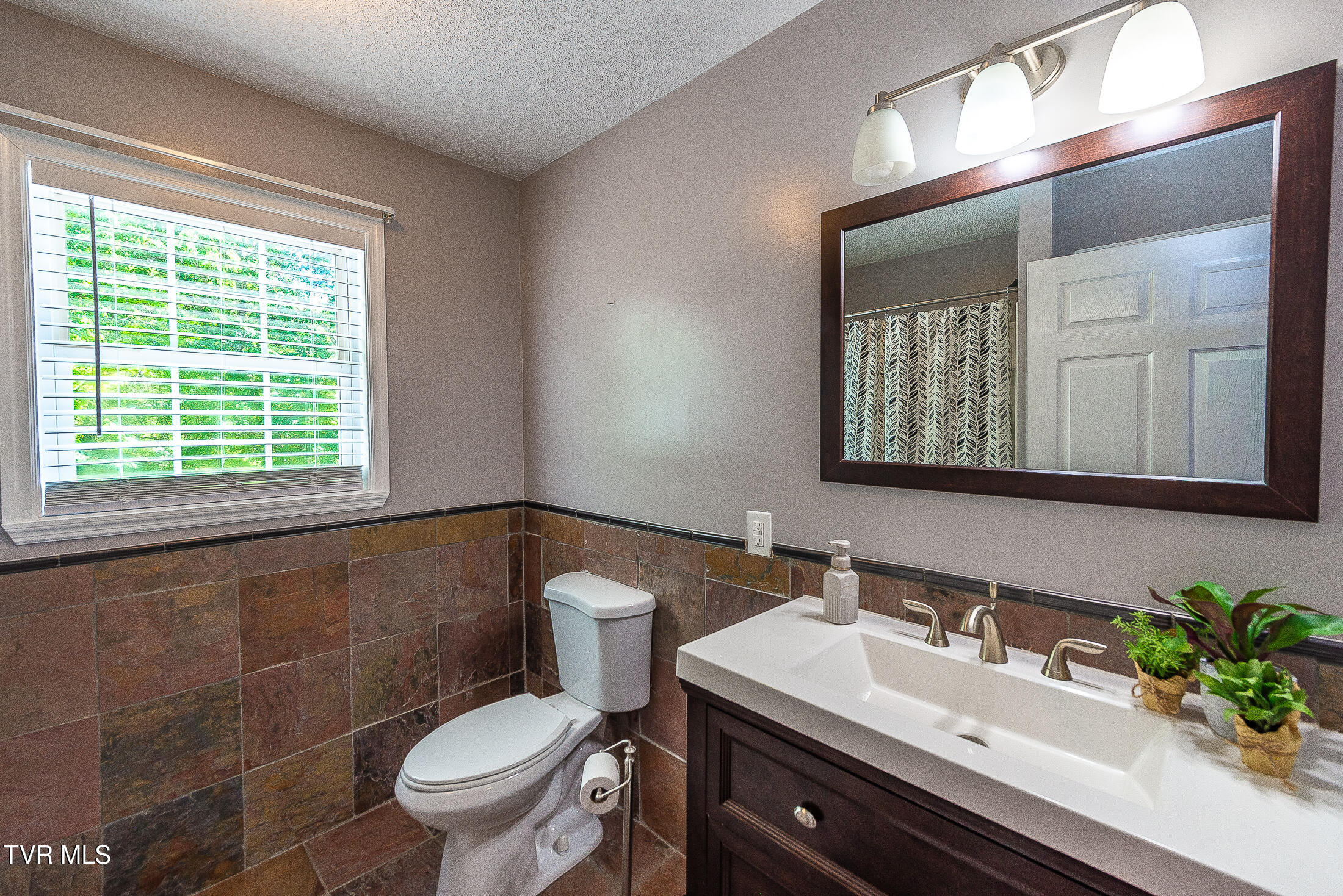 101 Kings Mountain Drive