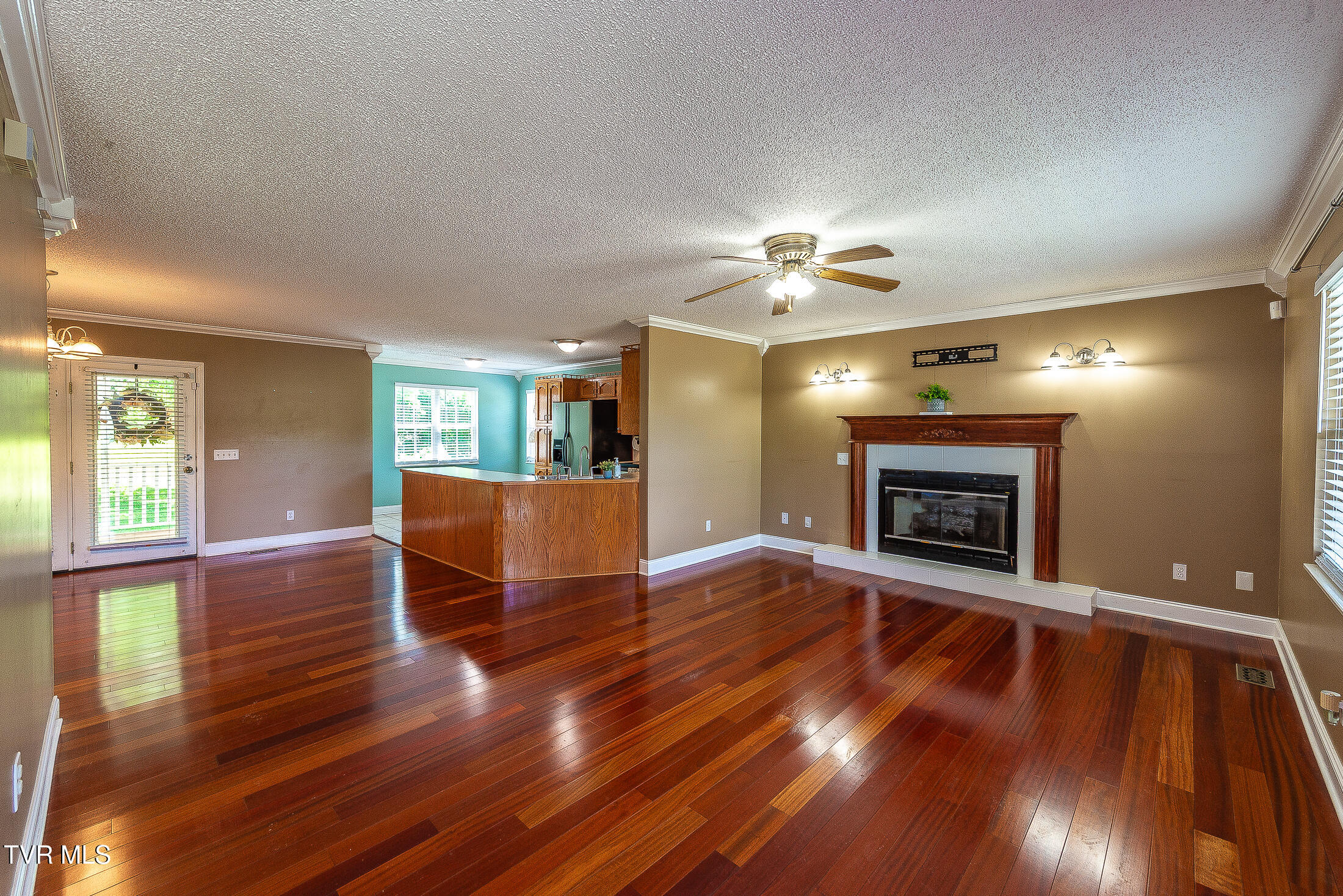 101 Kings Mountain Drive