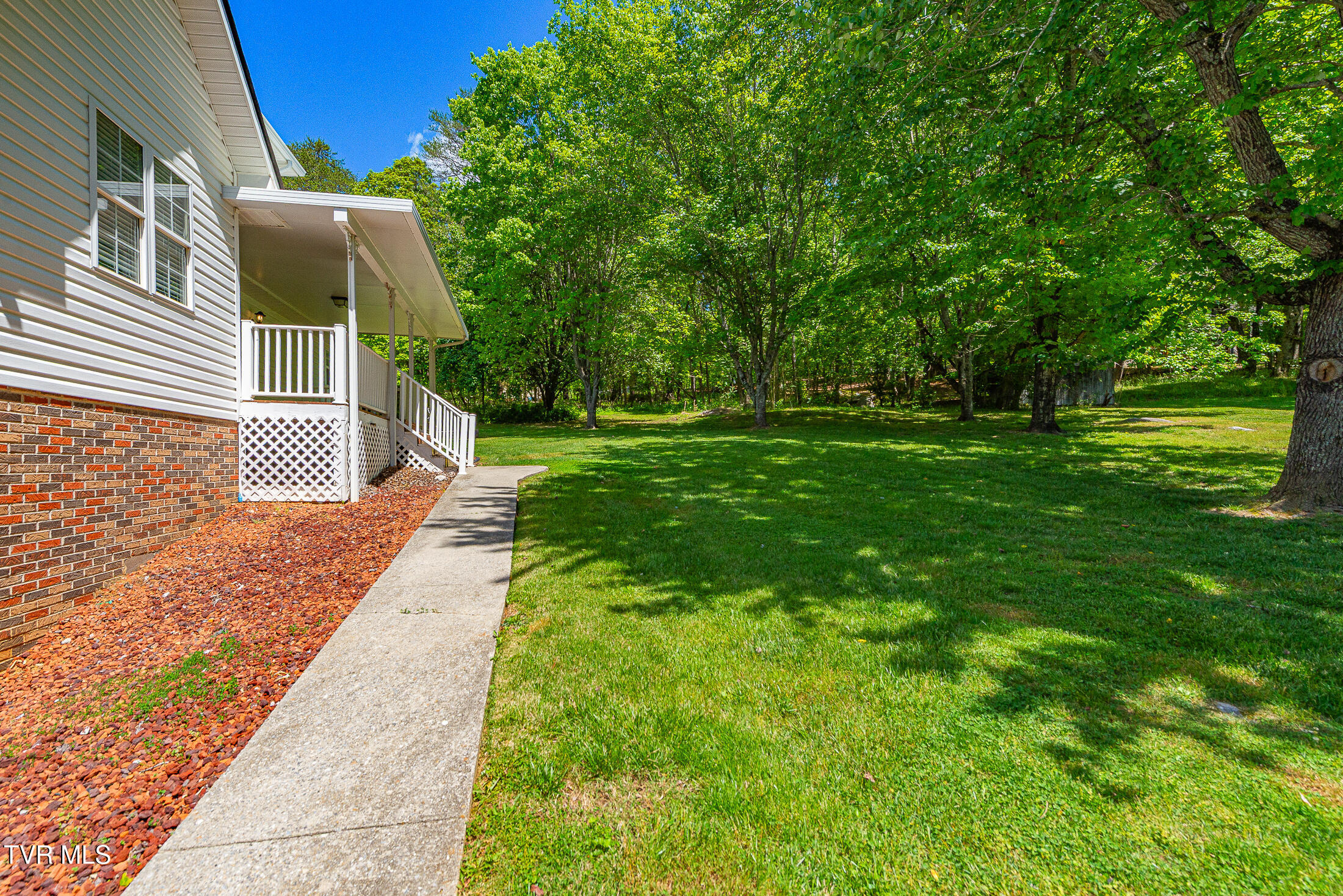 101 Kings Mountain Drive