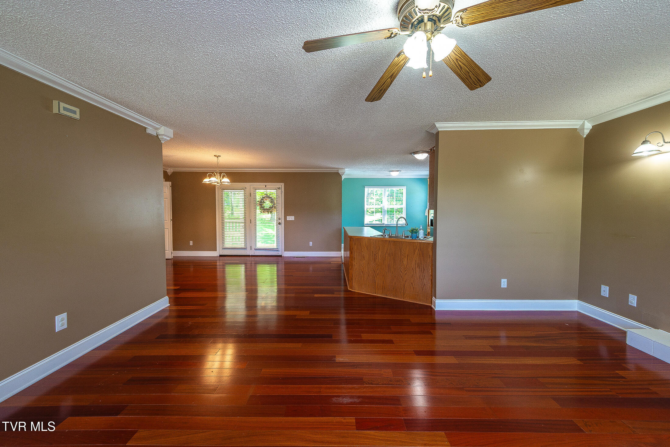 101 Kings Mountain Drive