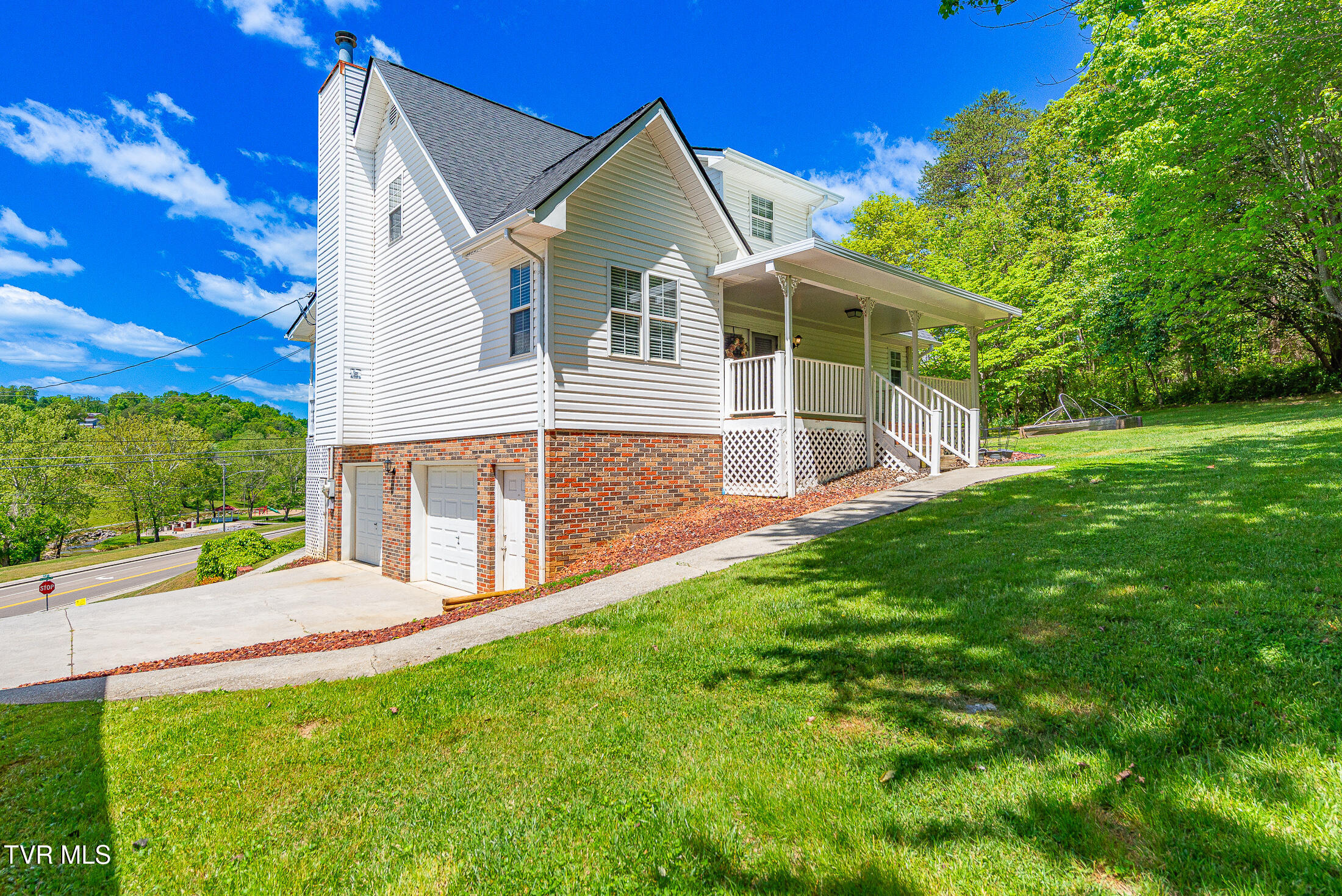 101 Kings Mountain Drive