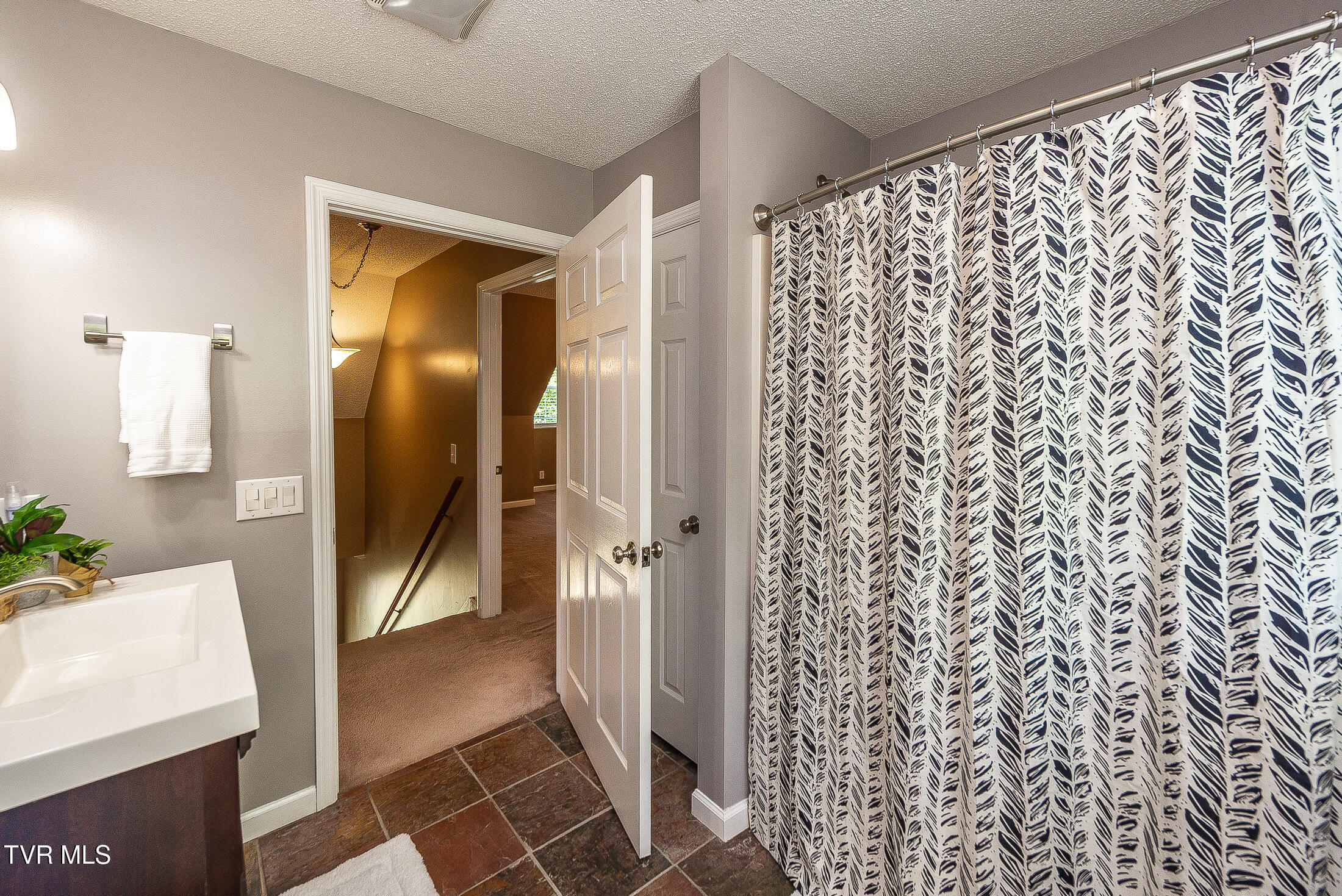 101 Kings Mountain Drive