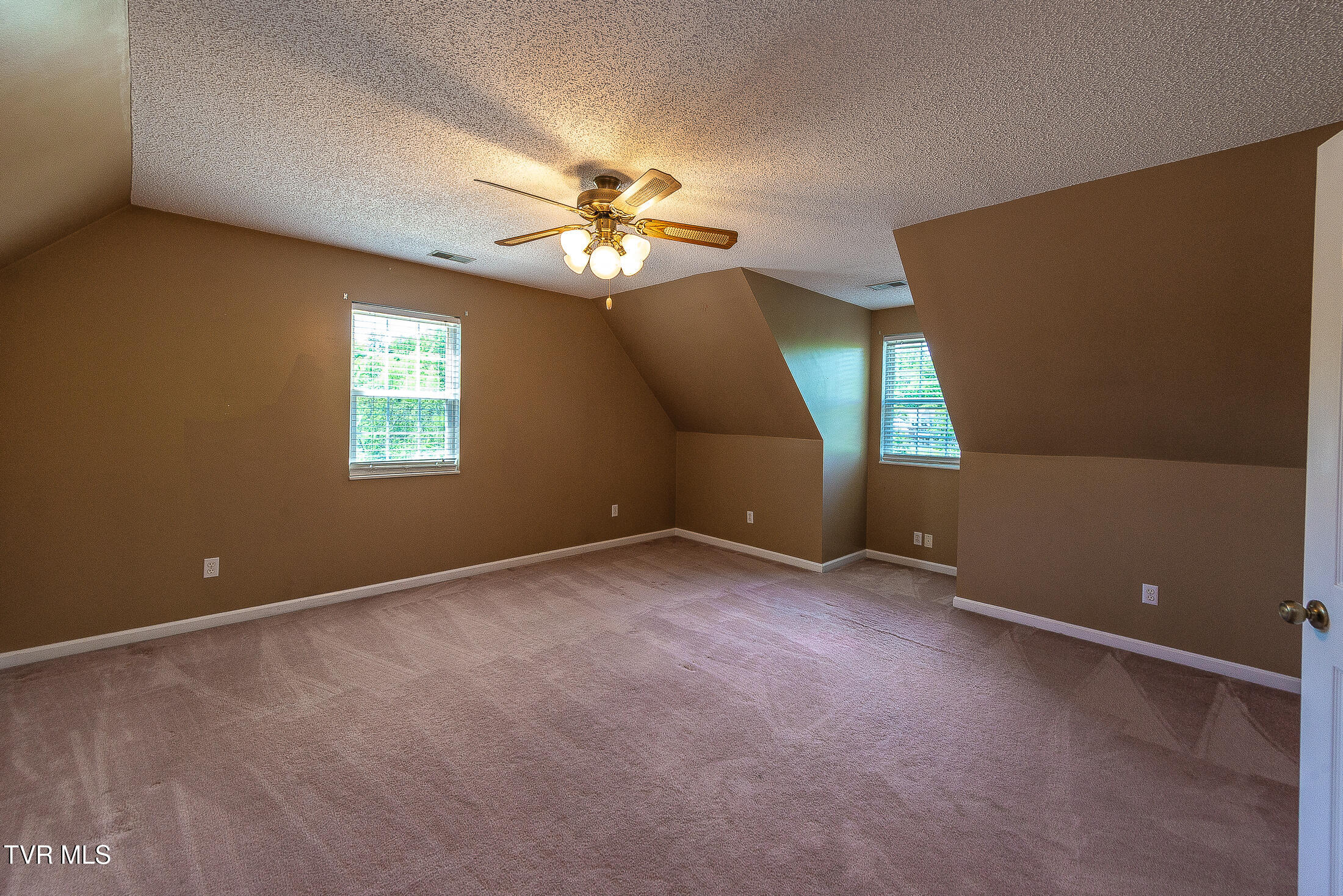 101 Kings Mountain Drive