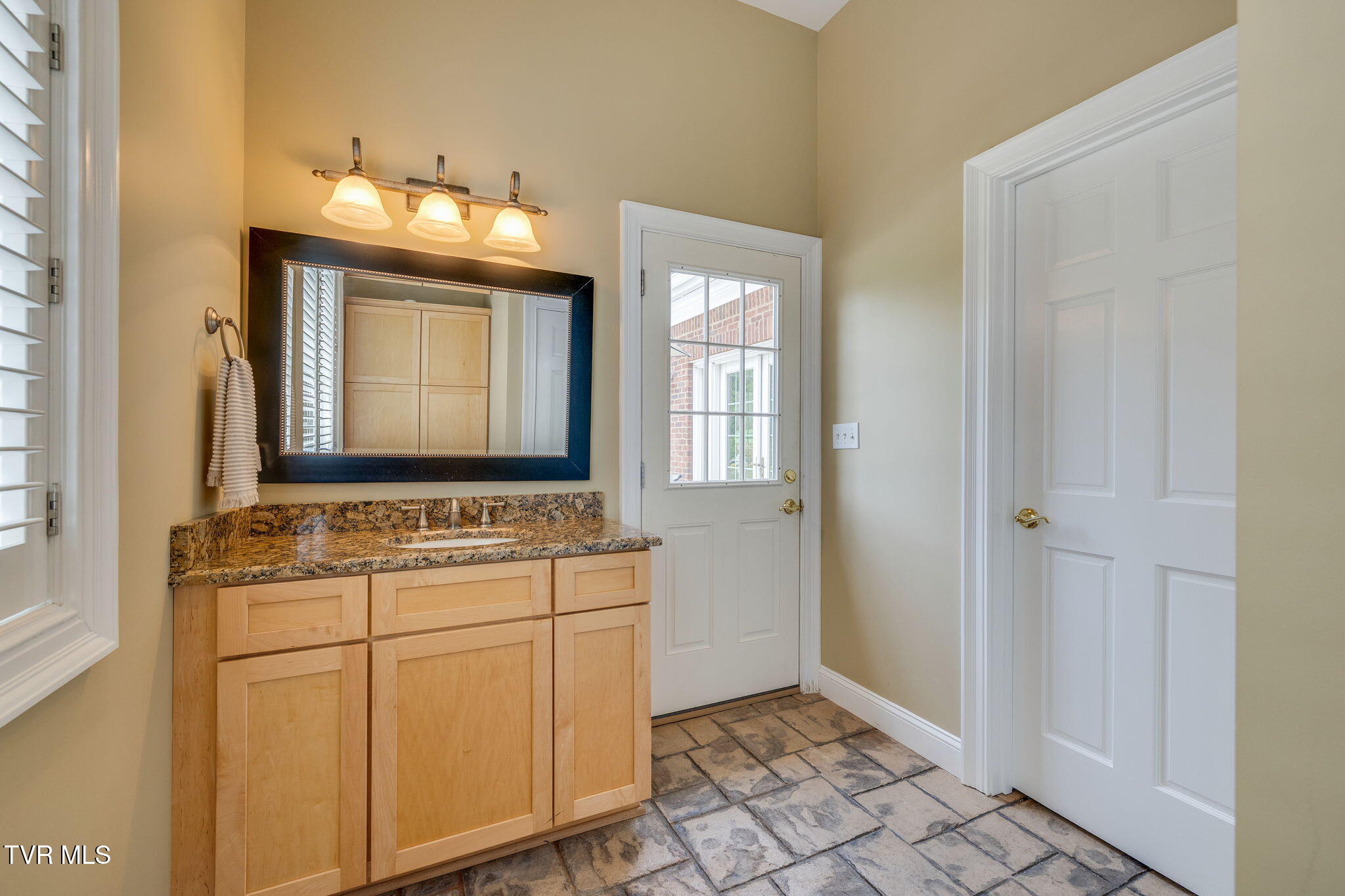 5005 Preston Park Drive