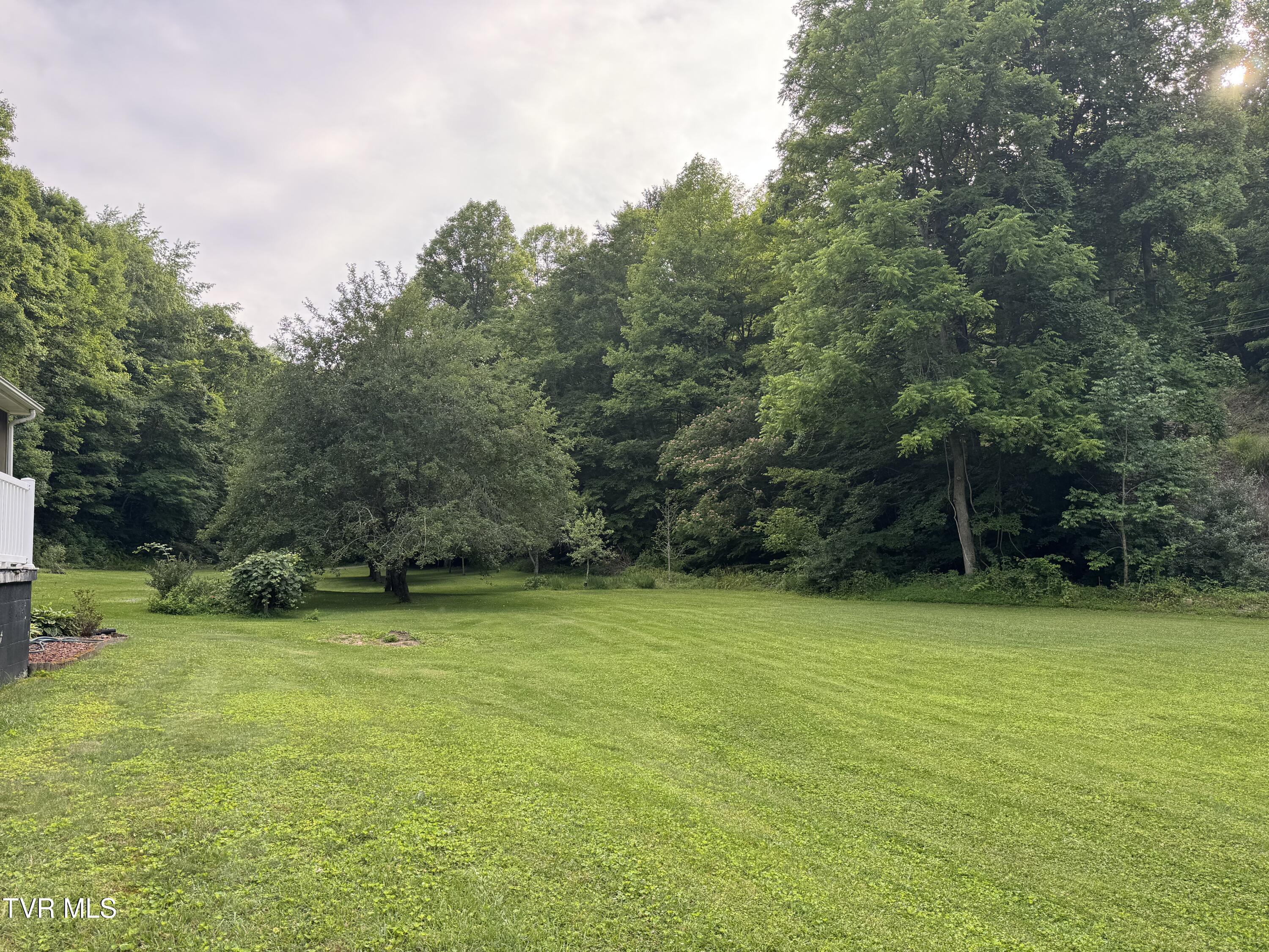 2327 Dry Creek Road