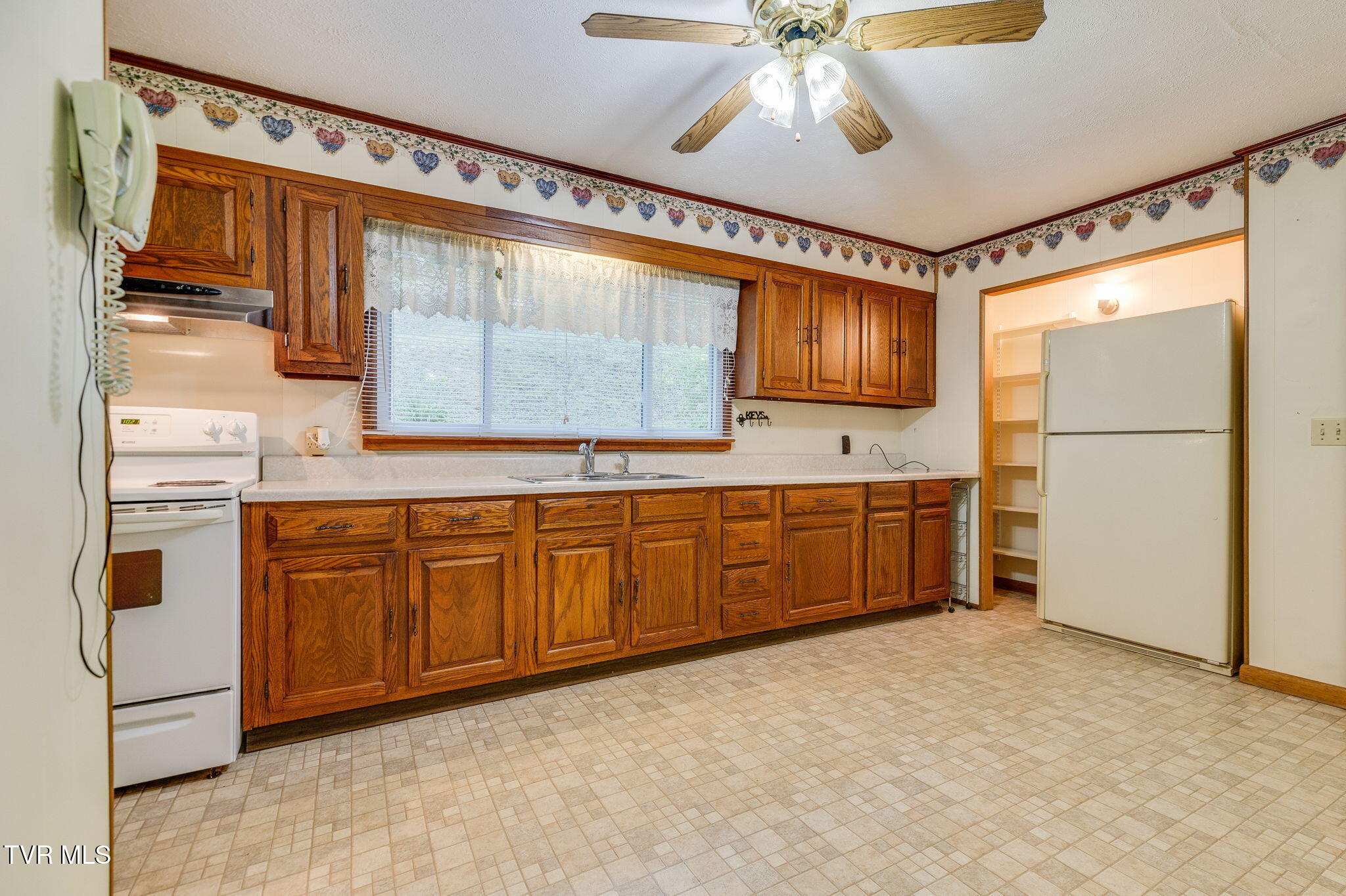 2327 Dry Creek Road