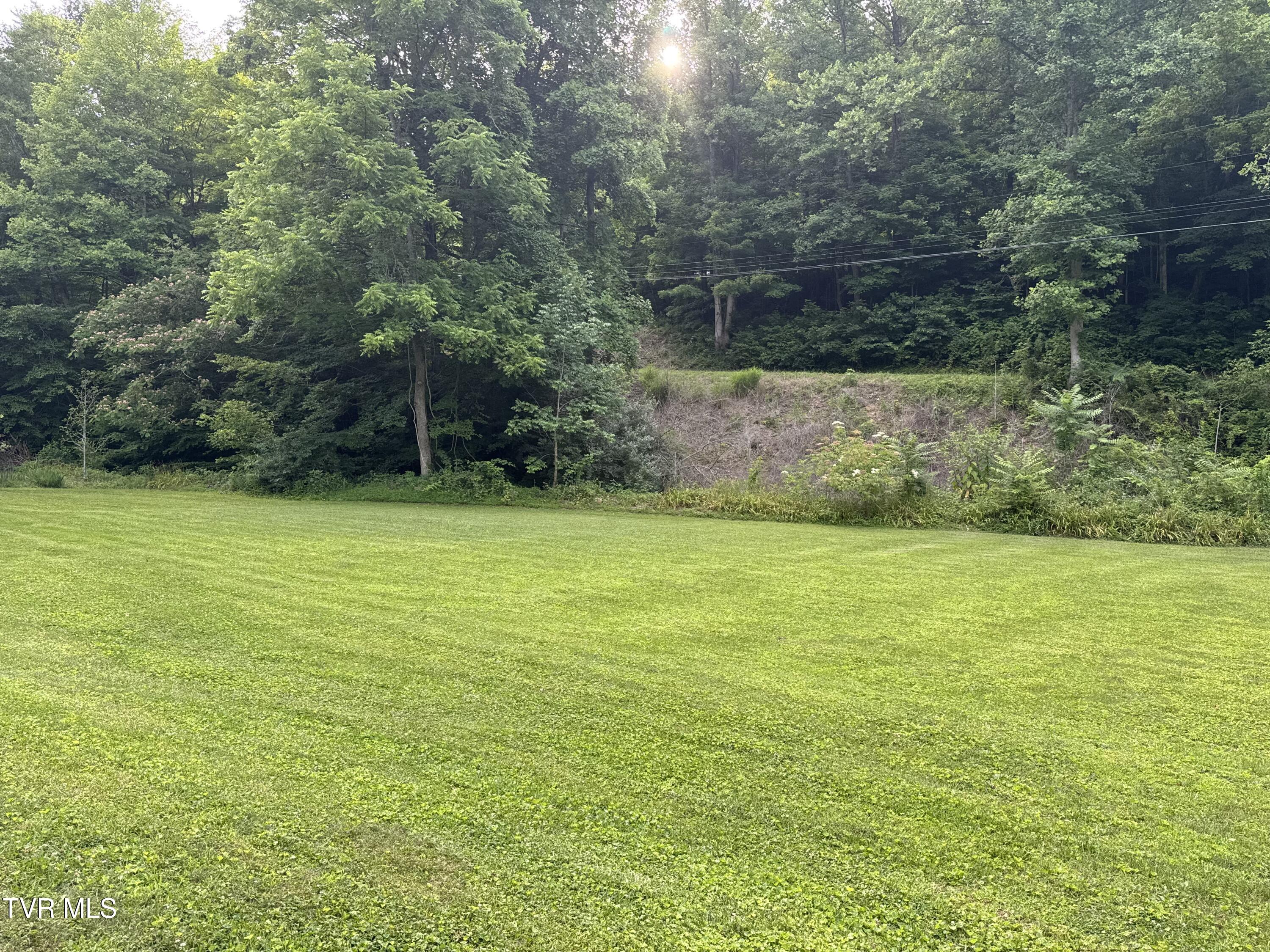 2327 Dry Creek Road