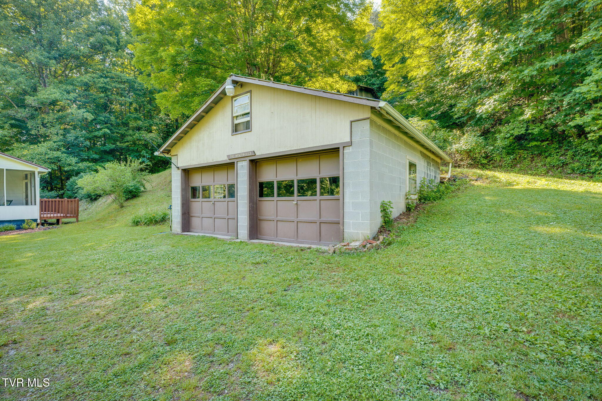 2327 Dry Creek Road