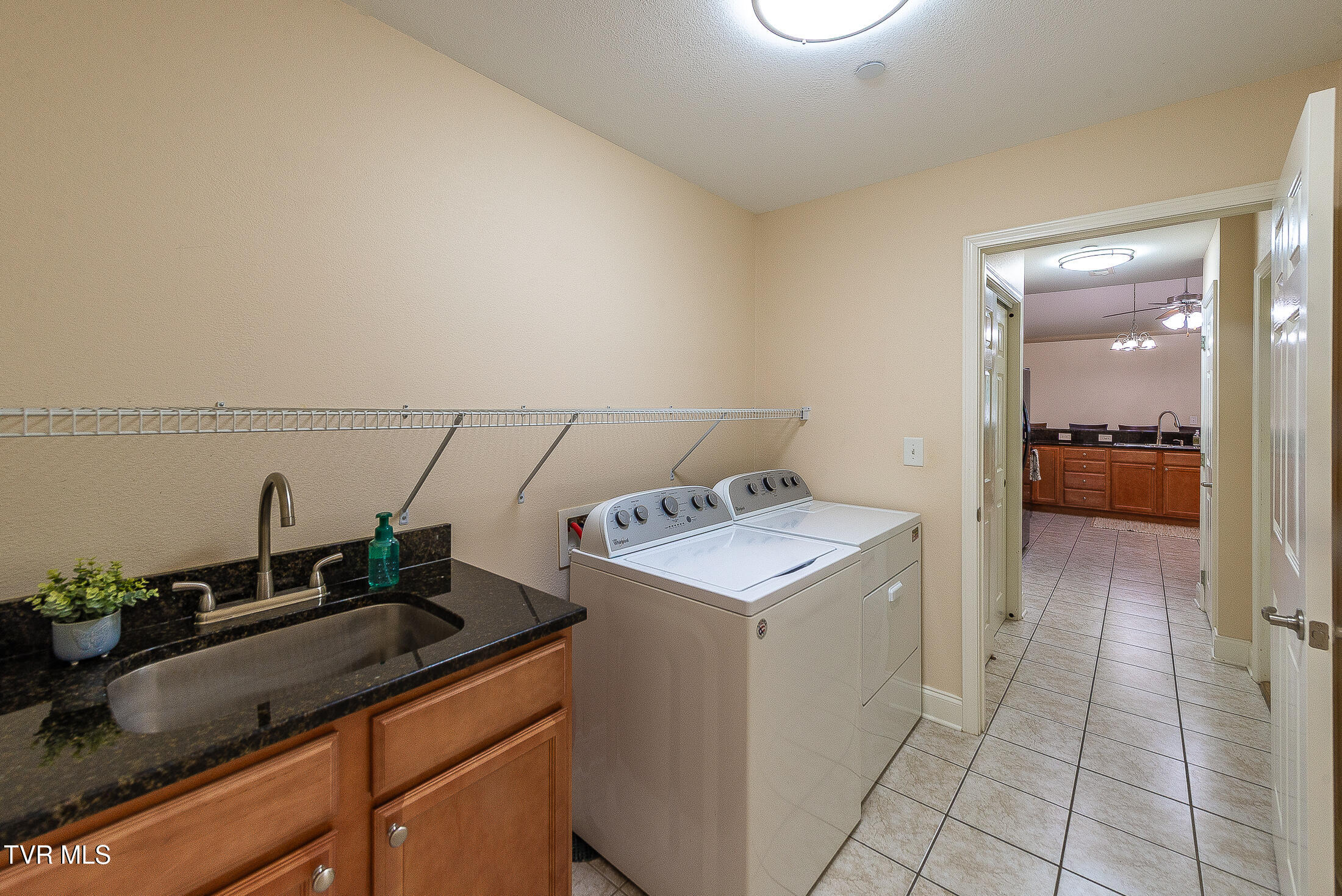 1729 Skyland Falls Court 1729