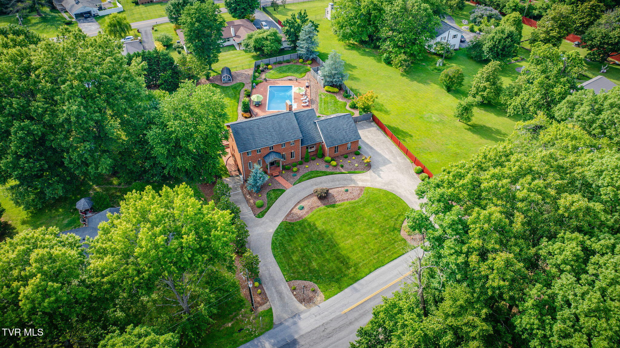 704 Chippendale Road