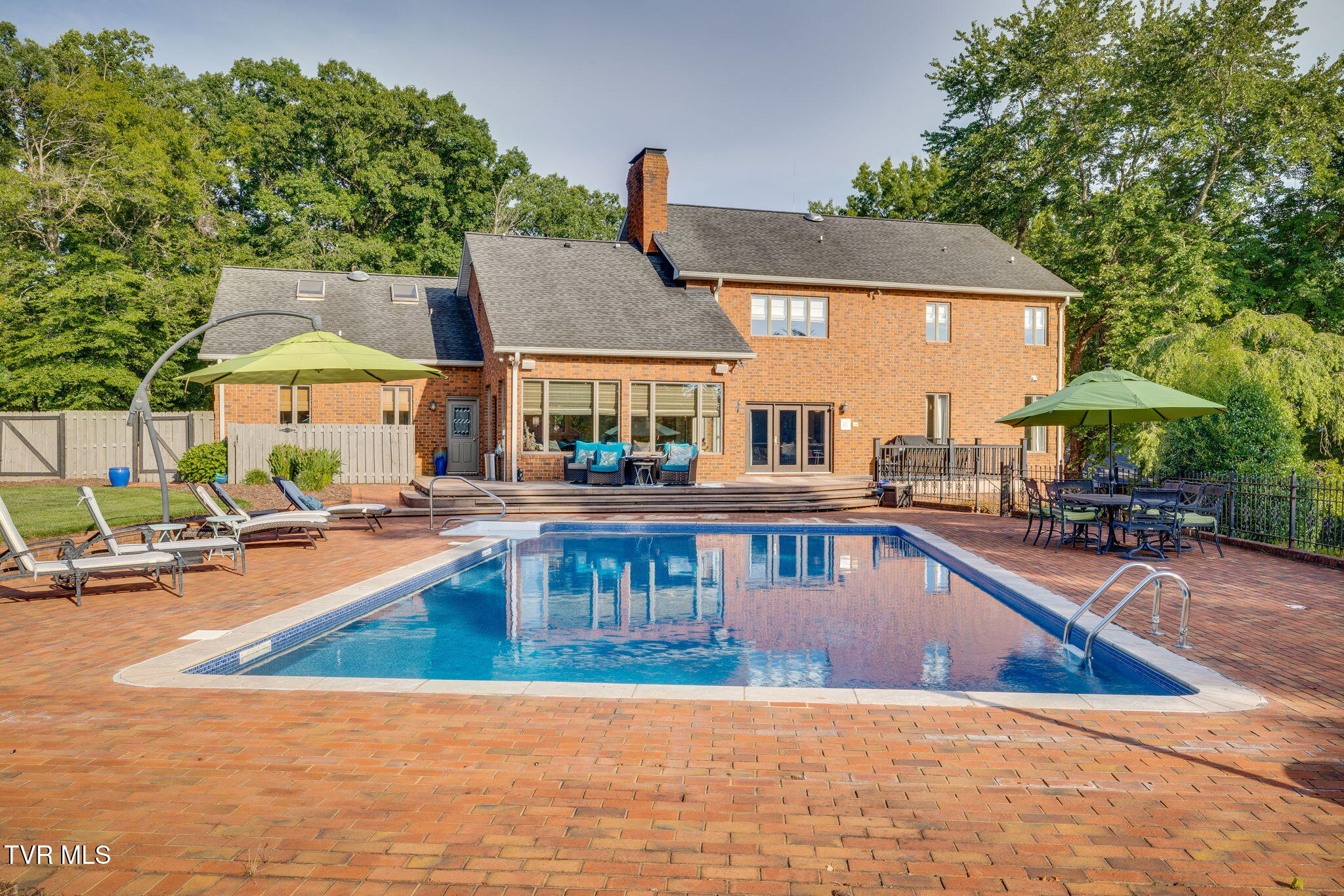 704 Chippendale Road