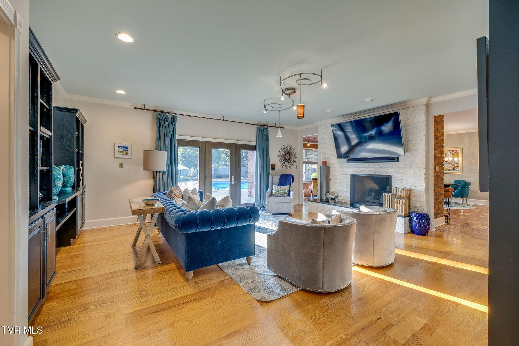 704 Chippendale Road