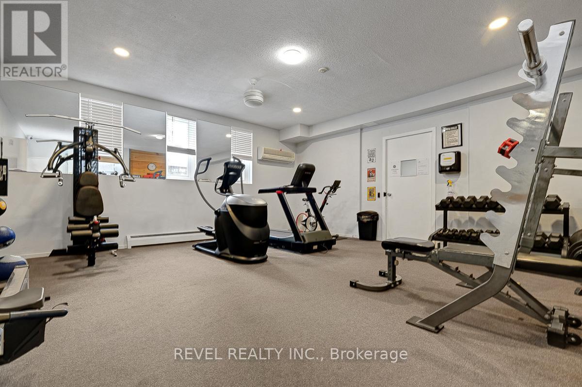 303 - 3100 CARLING AVENUE