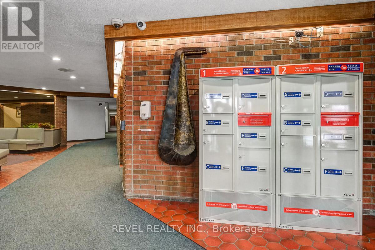 303 - 3100 CARLING AVENUE