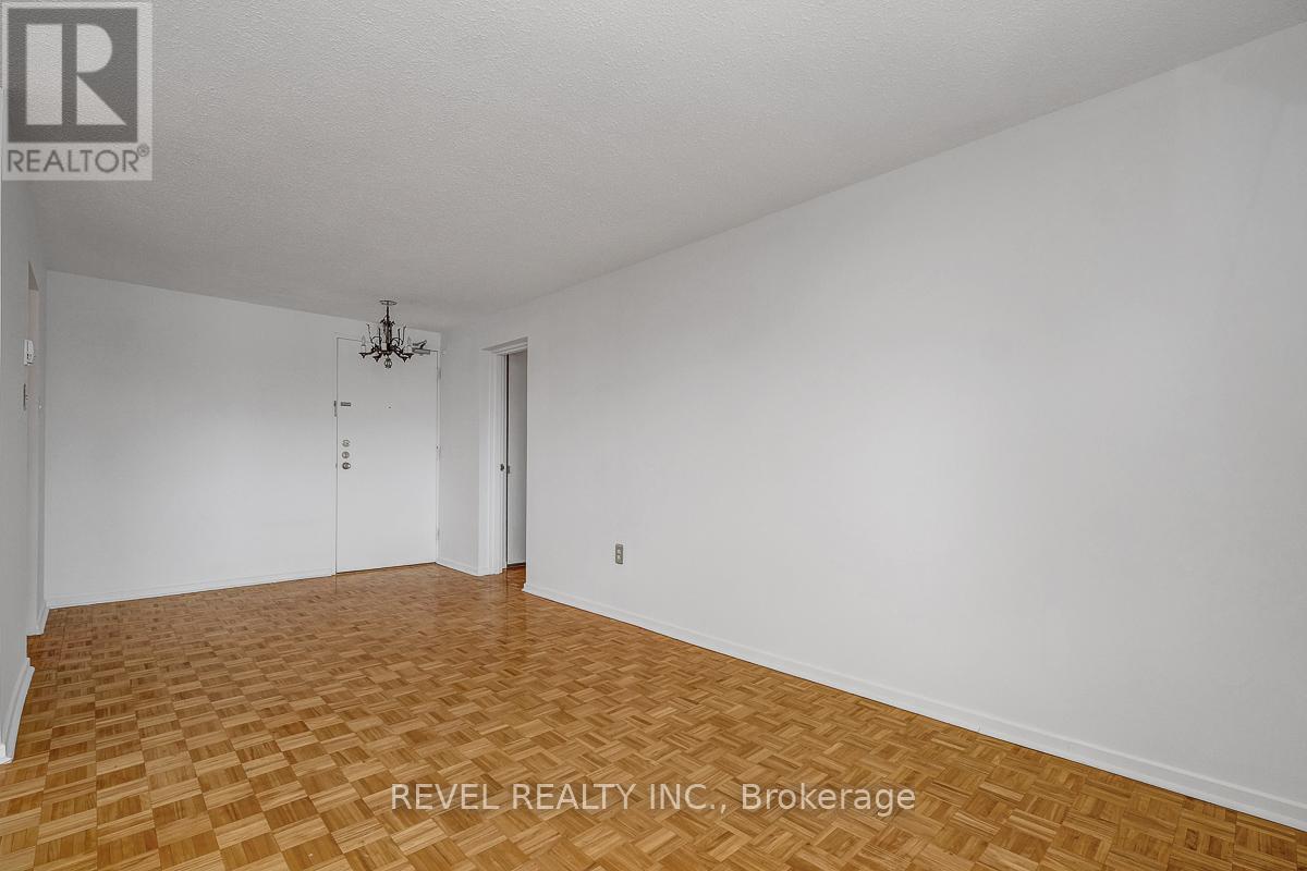 303 - 3100 CARLING AVENUE