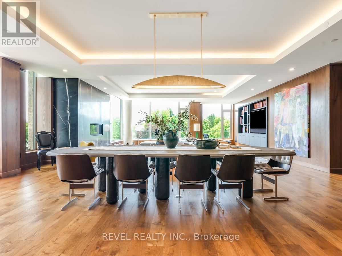 205 - 1 FIFTH AVENUE