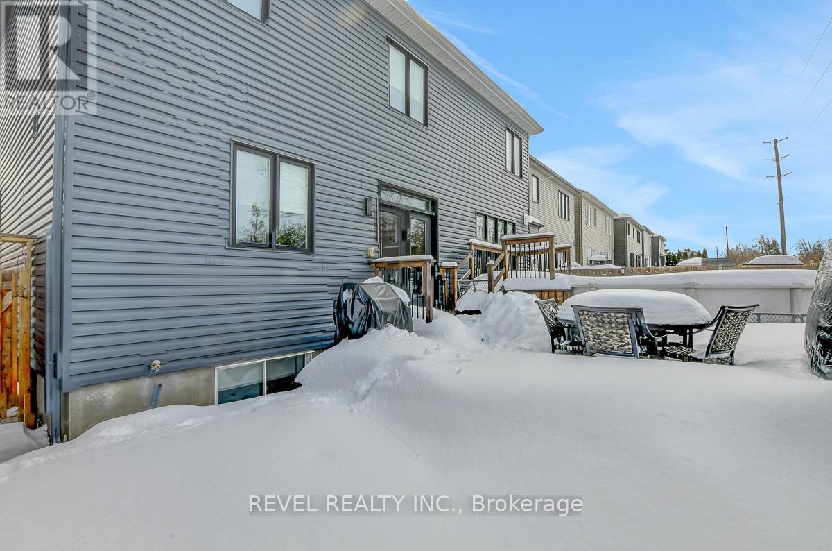 664 EAGLE CREST HEIGHTS